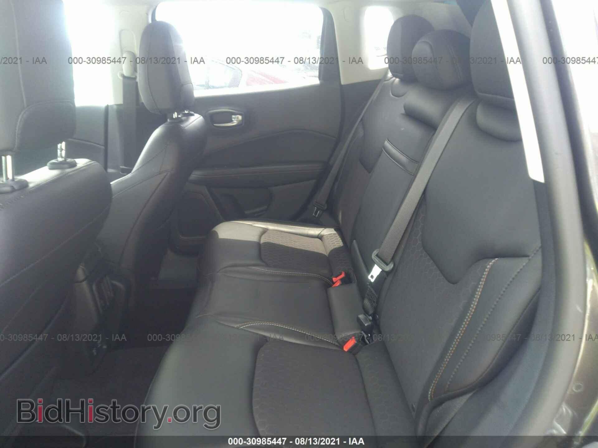 2018 JEEP COMPASS - VIN: 3C4NJCBB4JT272218 - Фото 8