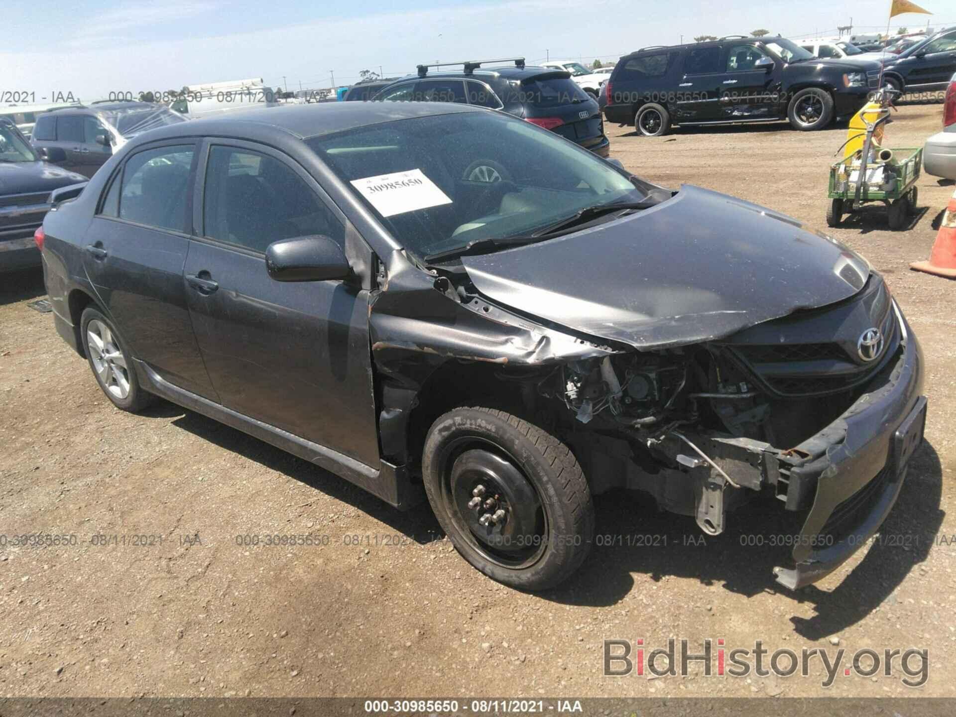 Photo 2T1BU4EE7BC715133 - TOYOTA COROLLA 2011