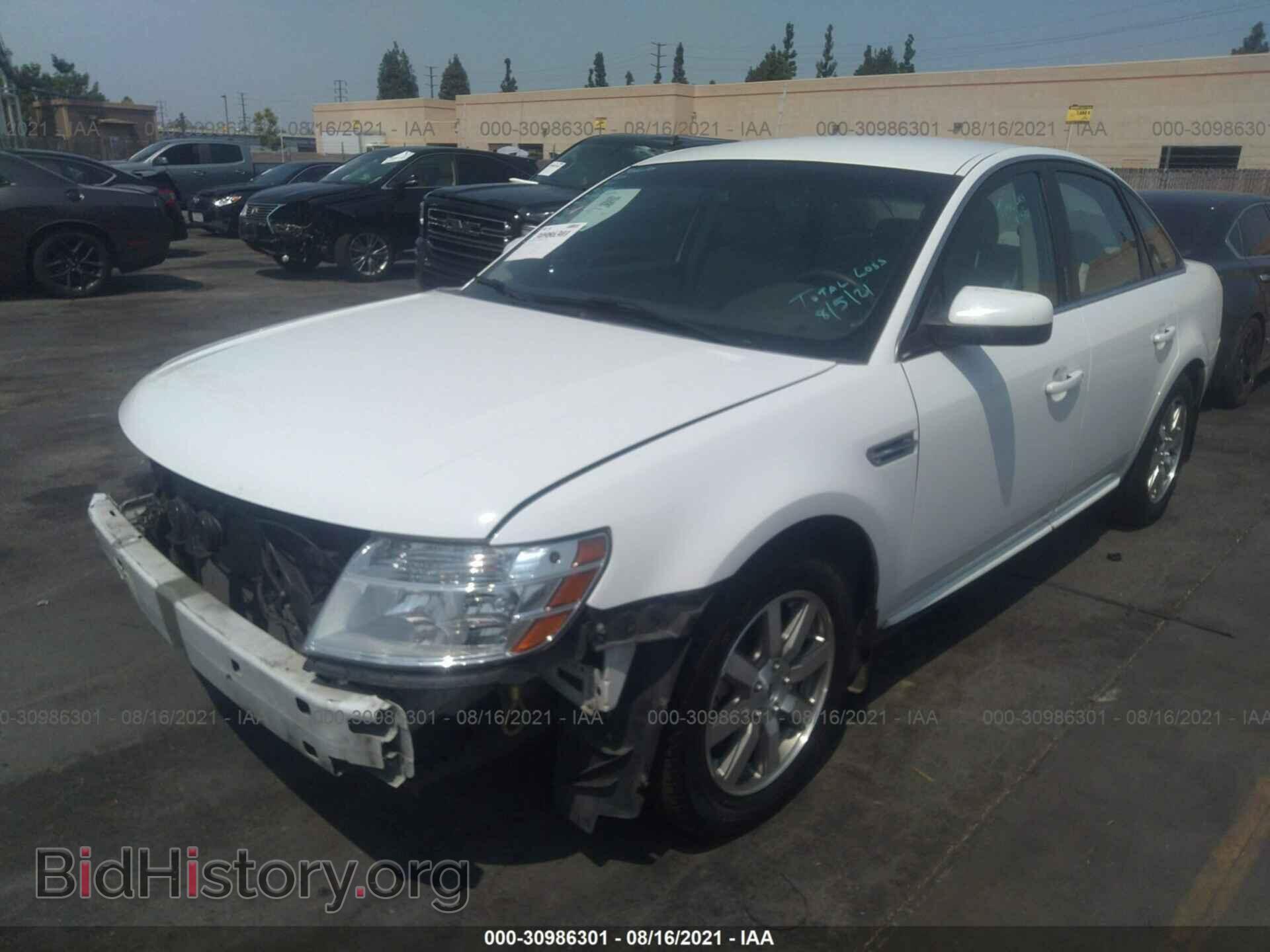 2008 FORD TAURUS - VIN: 1FAHP24W98G145524 - Фото 2
