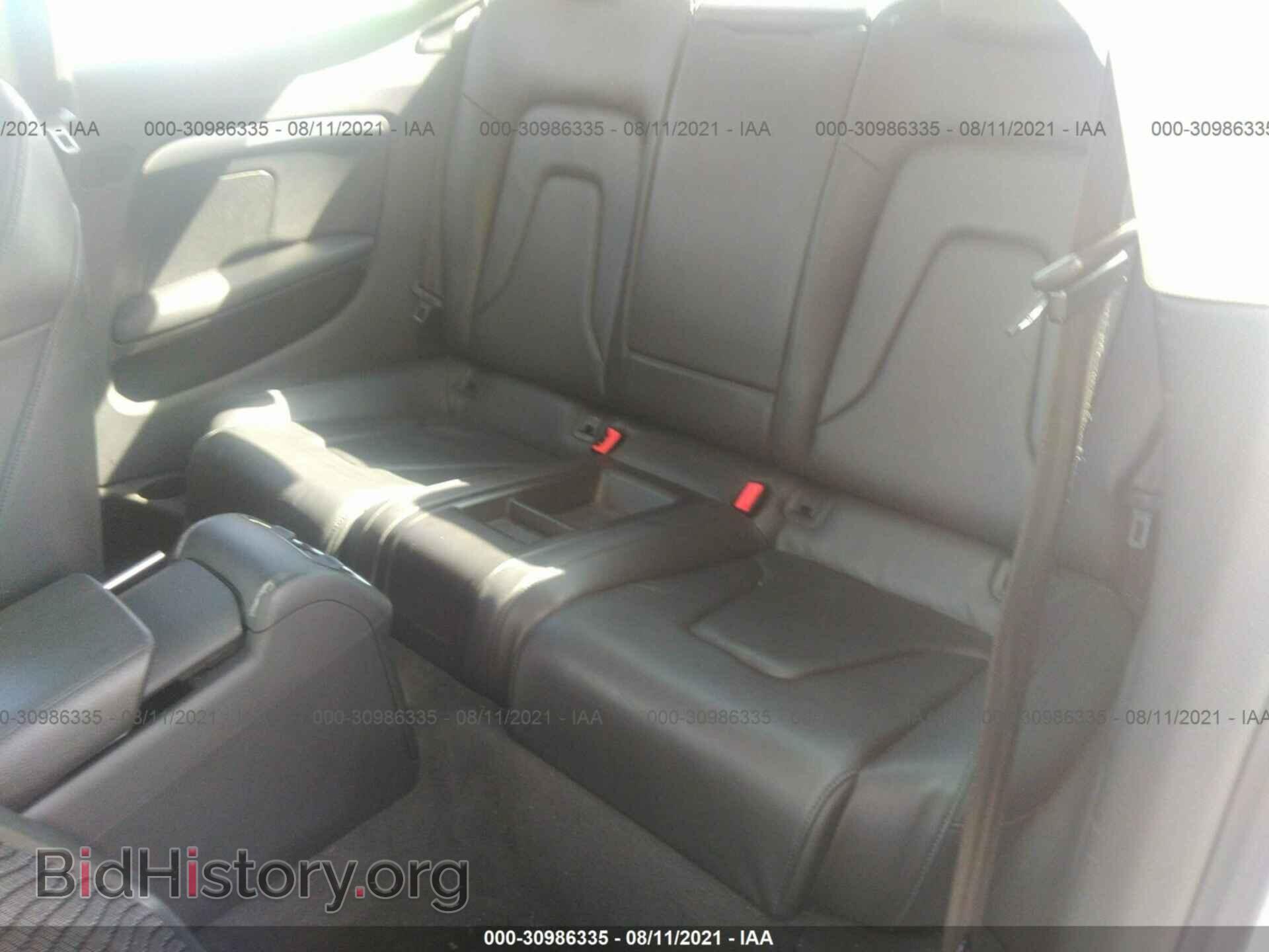 2011 AUDI A5 - VIN: WAULFAFR6BA085556 - Фото 8