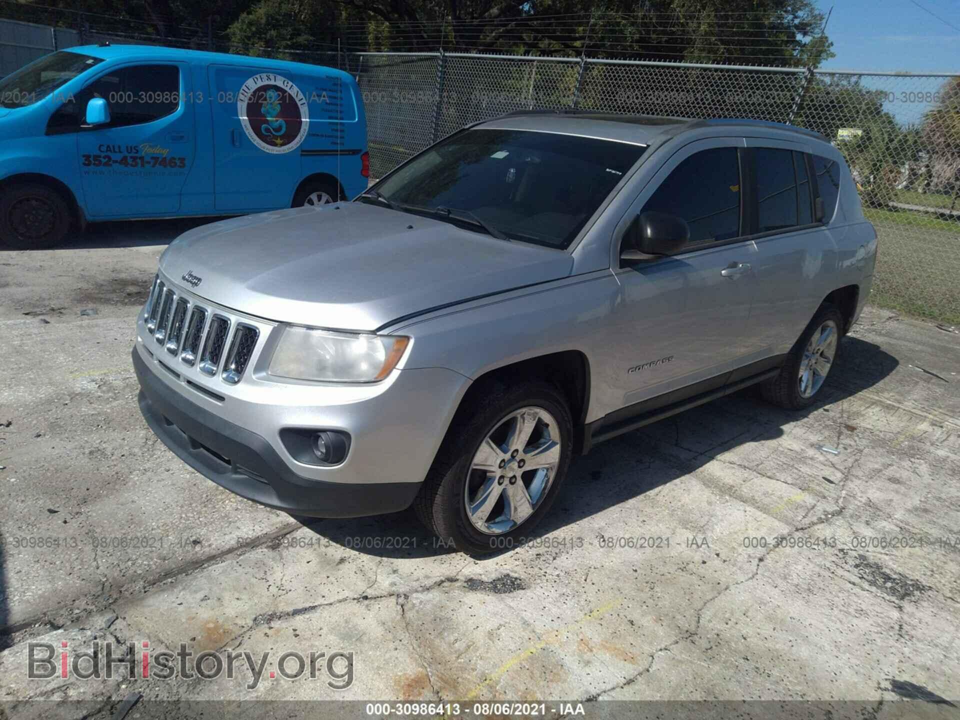 2012 JEEP COMPASS - VIN: 1C4NJCCB2CD627796 - Photo 2