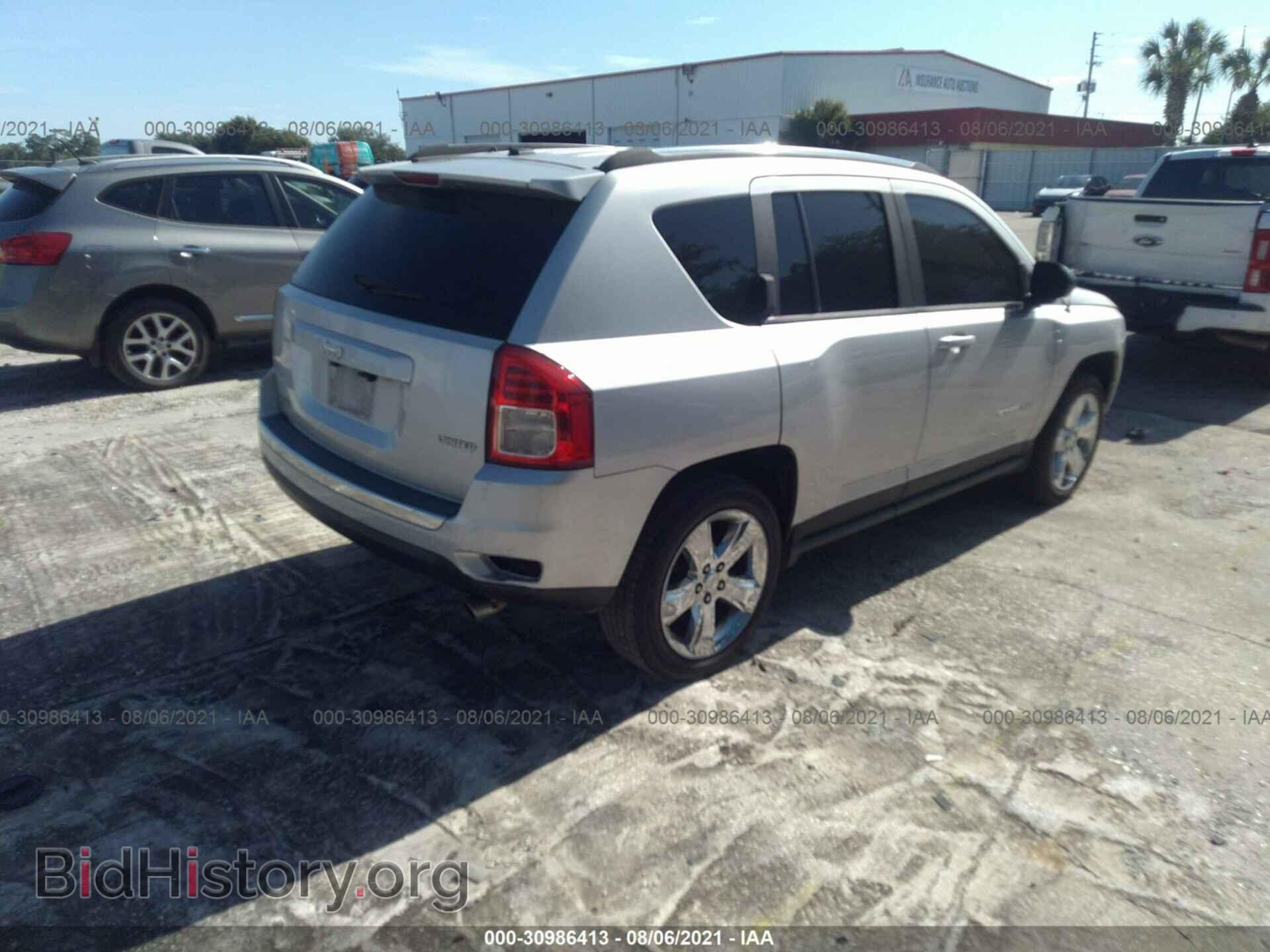 2012 JEEP COMPASS - VIN: 1C4NJCCB2CD627796 - Photo 4
