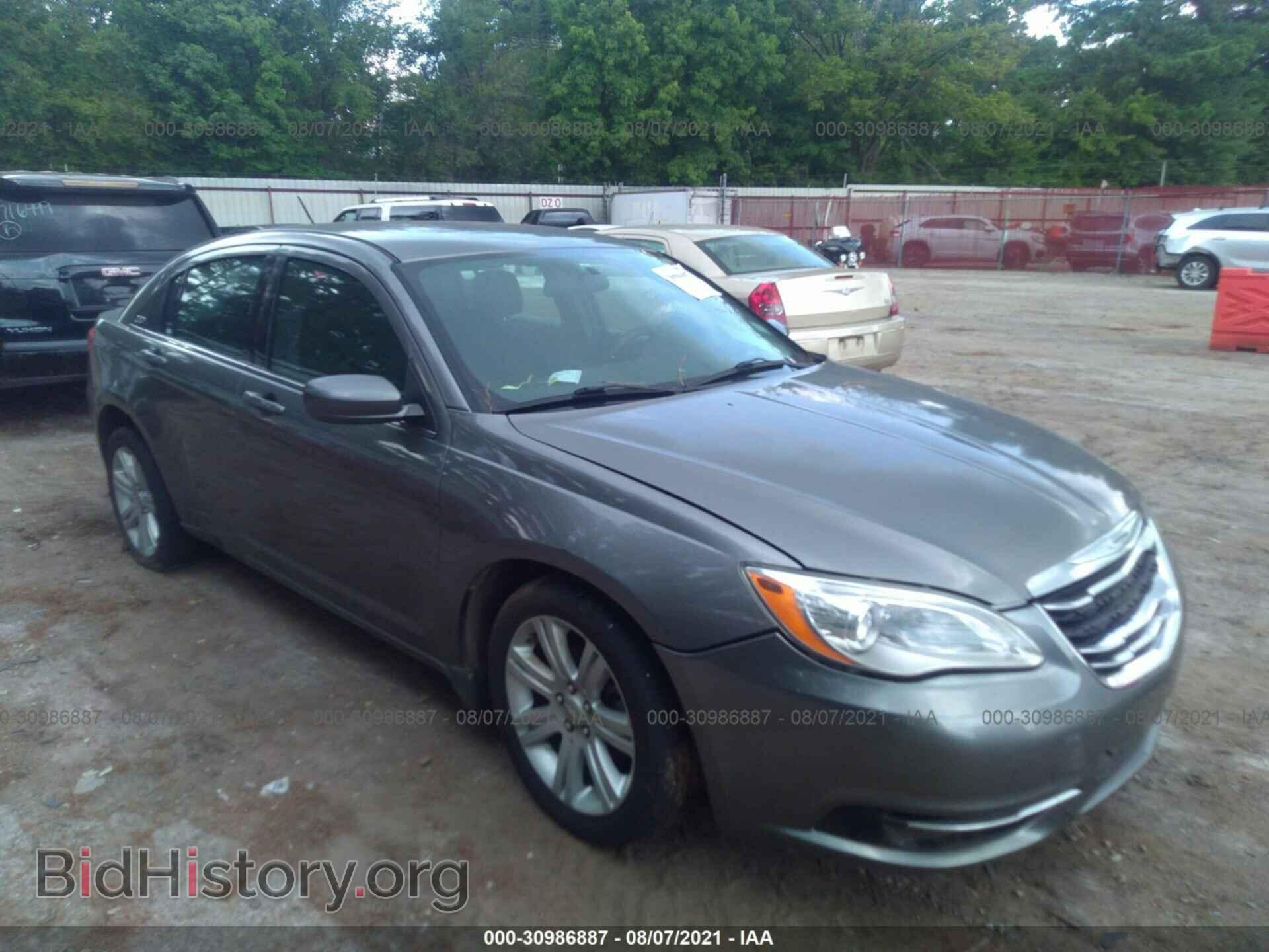 Photo 1C3CCBAB7DN698314 - CHRYSLER 200 2013