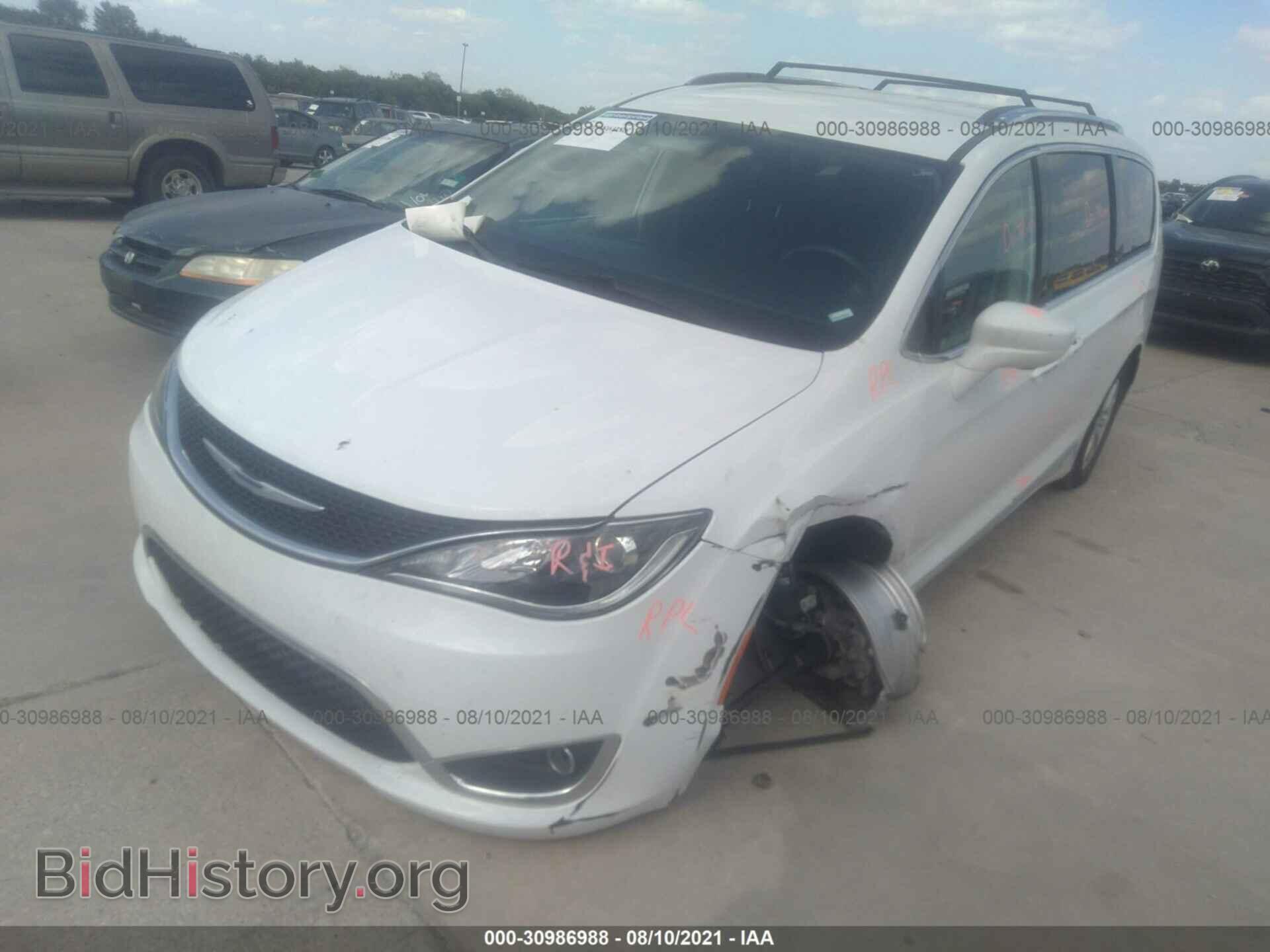 2020 CHRYSLER PACIFICA - VIN: 2C4RC1BG3LR131576 - Photo 2