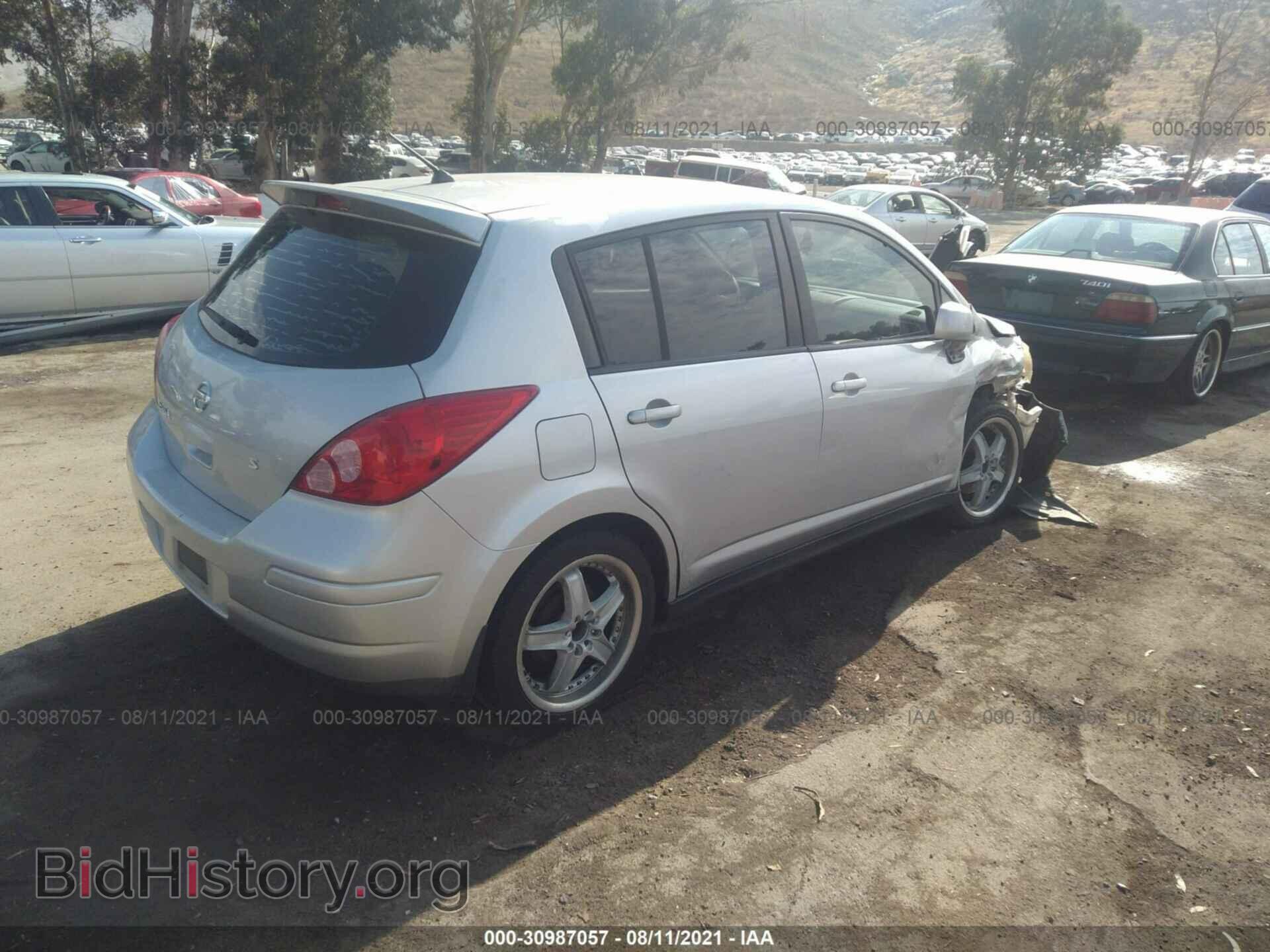 2007 NISSAN VERSA - VIN: 3N1BC13EX7L458870 - Фото 4