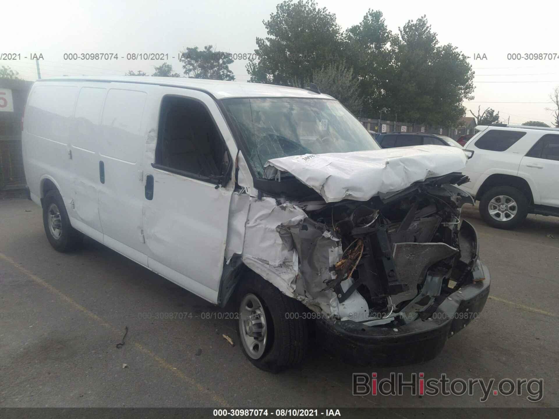 Photo 1GCWGAFP6M1223093 - CHEVROLET EXPRESS CARGO VAN 2021