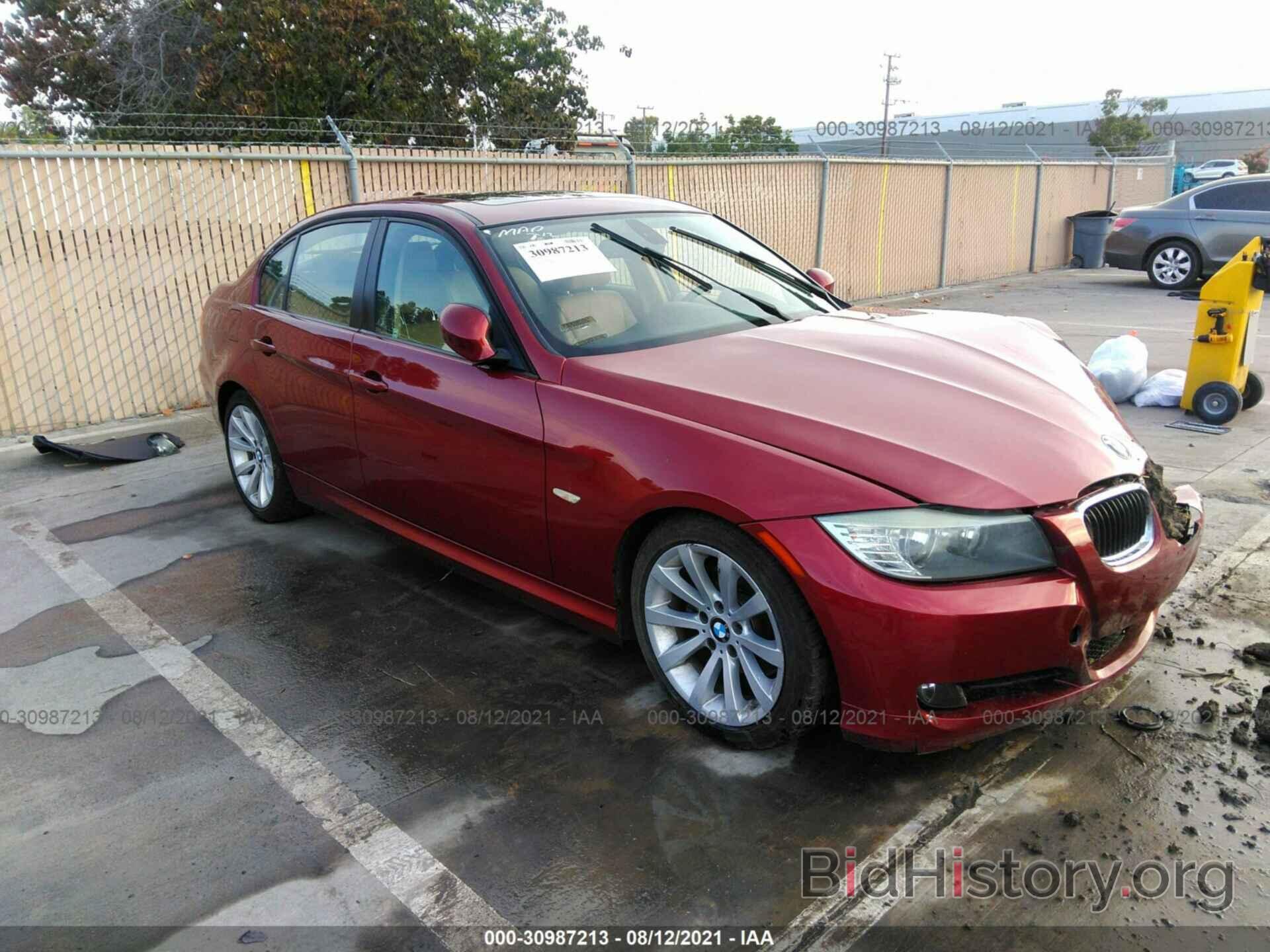 Photo WBAPH5G54BNM80214 - BMW 3 SERIES 2011