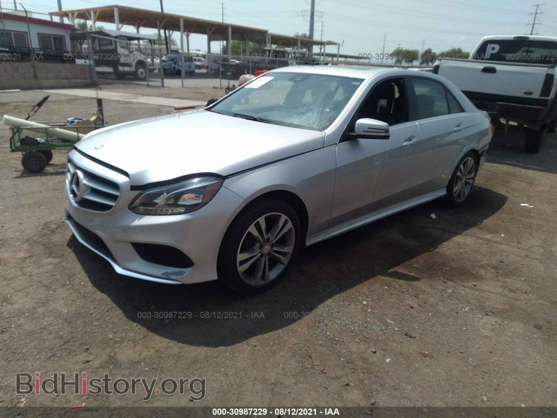 2016 MERCEDES-BENZ E-CLASS - VIN: WDDHF5KB5GB237147 - Фото 2