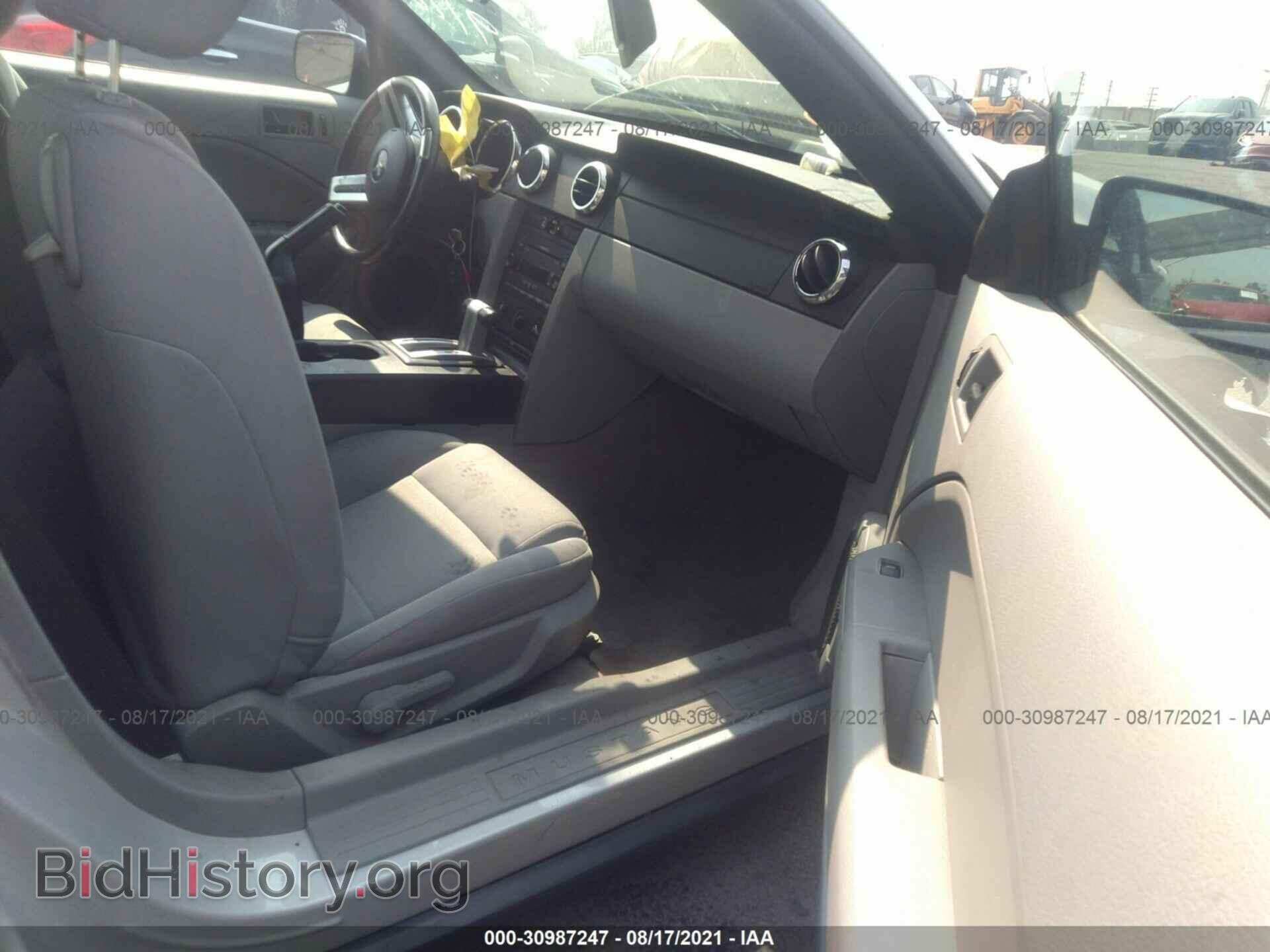 2007 FORD MUSTANG - VIN: 1ZVFT84N875280430 - Фото 5