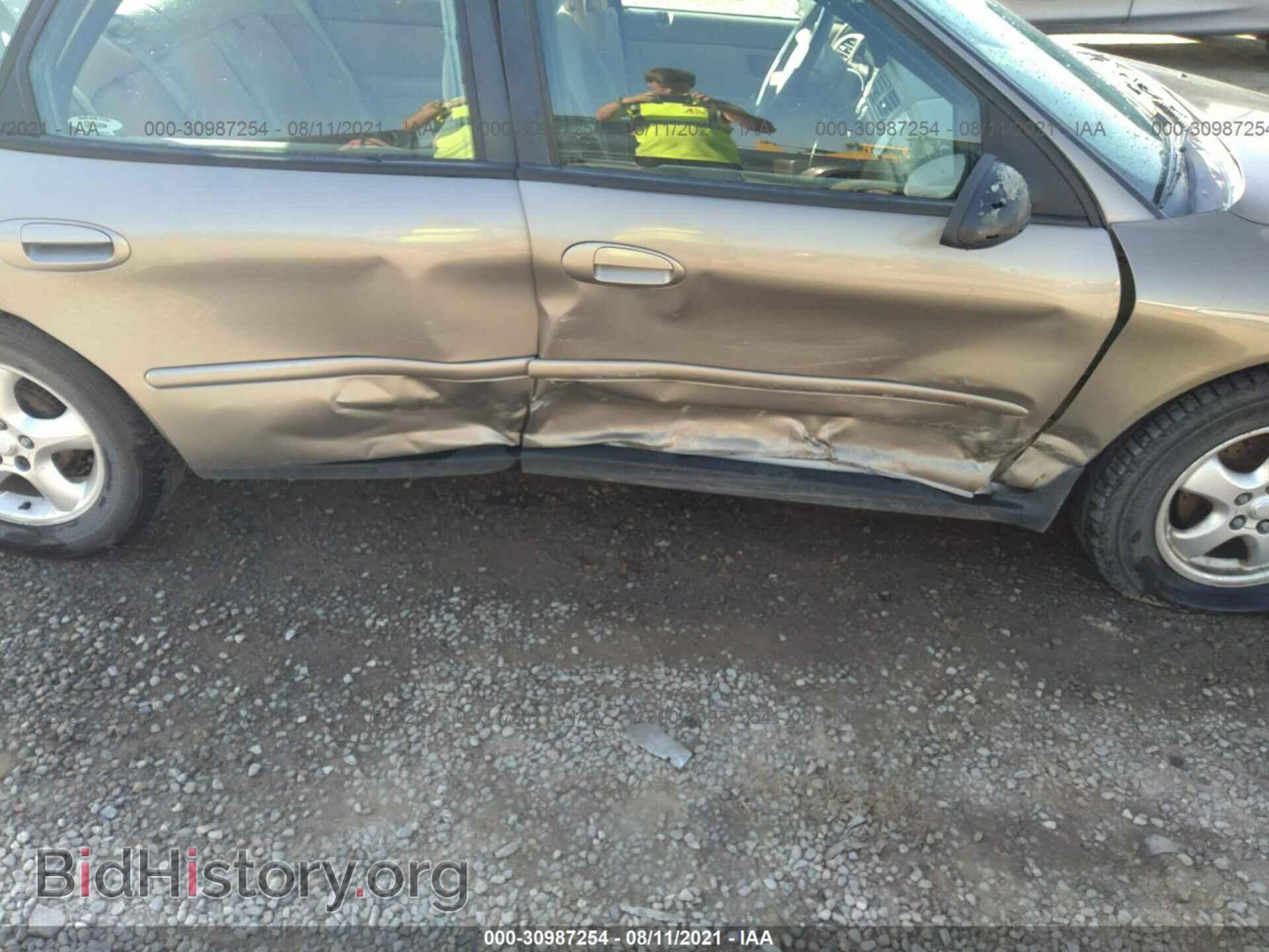 2006 FORD TAURUS - VIN: 1FAFP53U06A261297 - Фото 6
