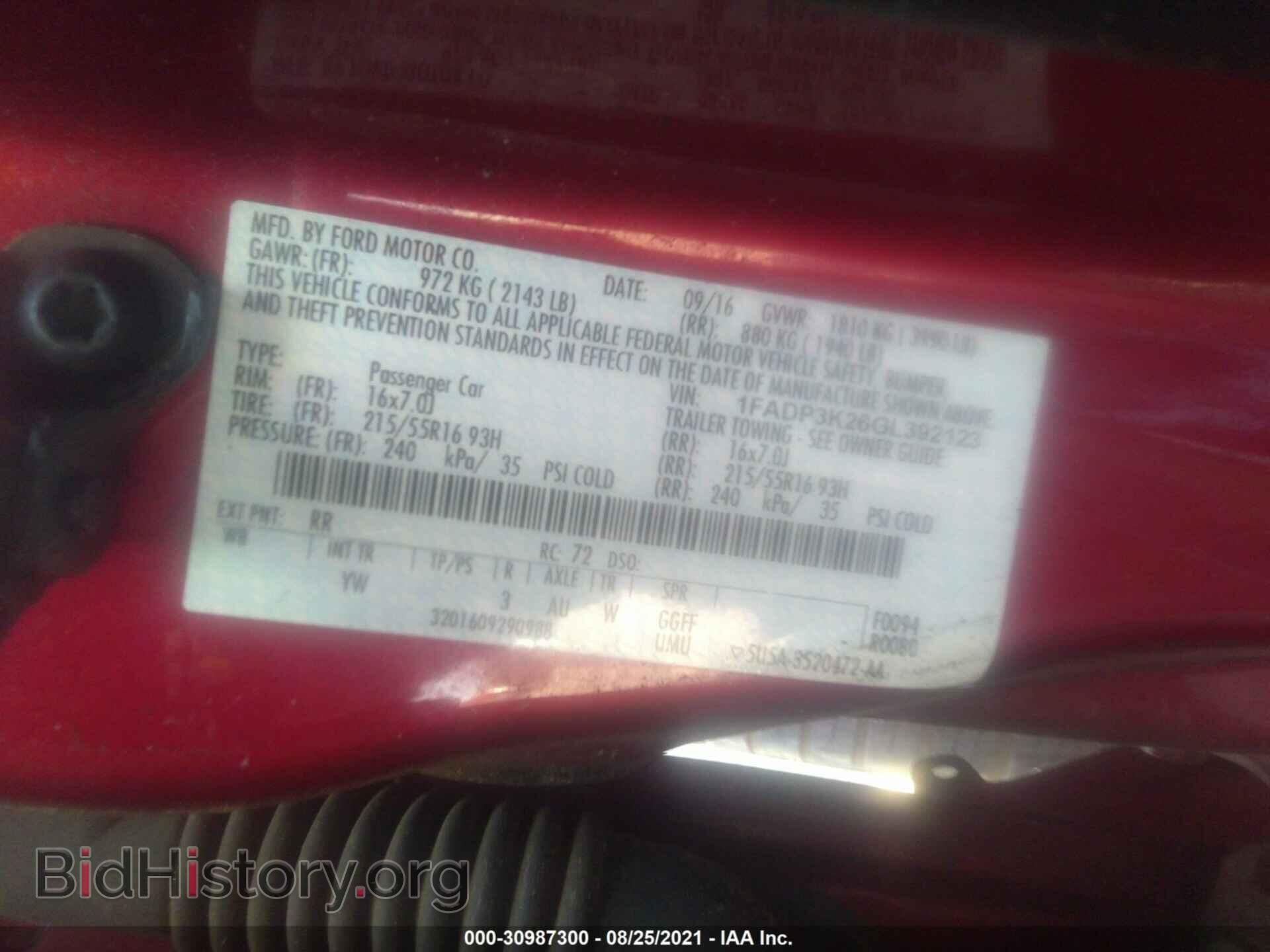 2016 FORD FOCUS - VIN: 1FADP3K26GL392123 - Фото 9