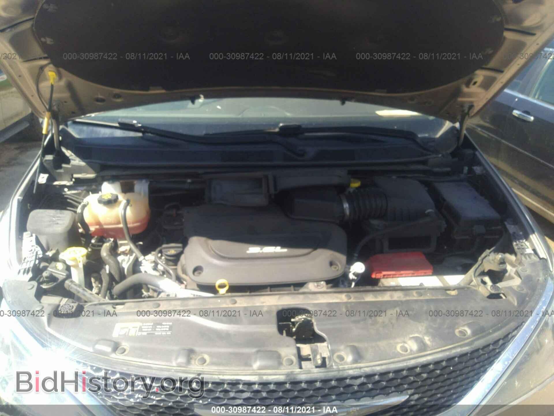 2017 CHRYSLER PACIFICA - VIN: 2C4RC1DG7HR588363 - Photo 10