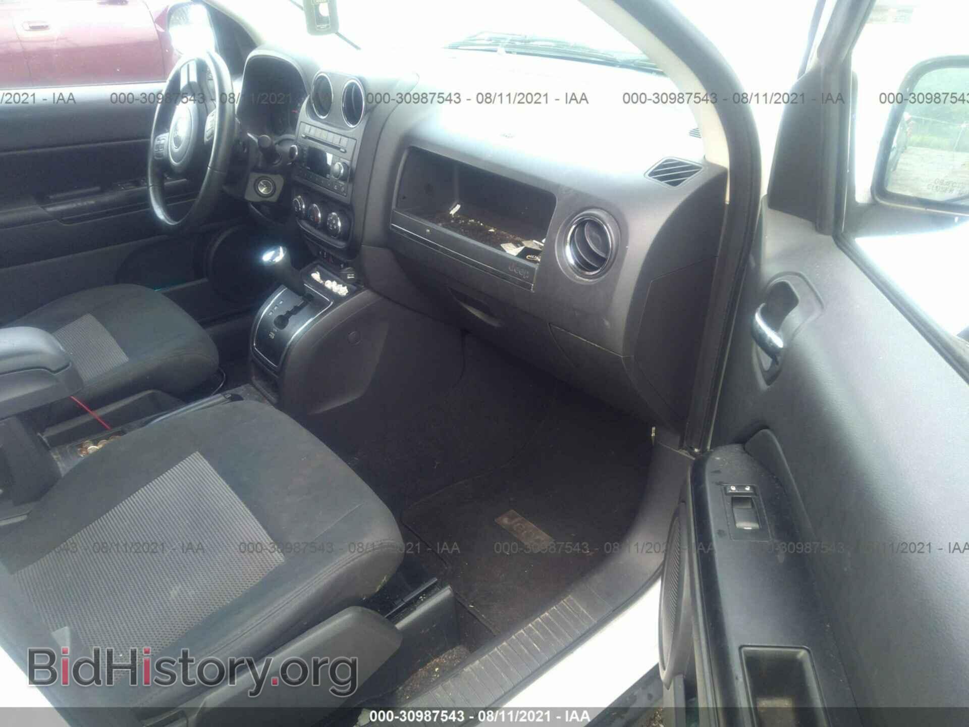 2011 JEEP COMPASS - VIN: 1J4NT1FB2BD151942 - Фото 5