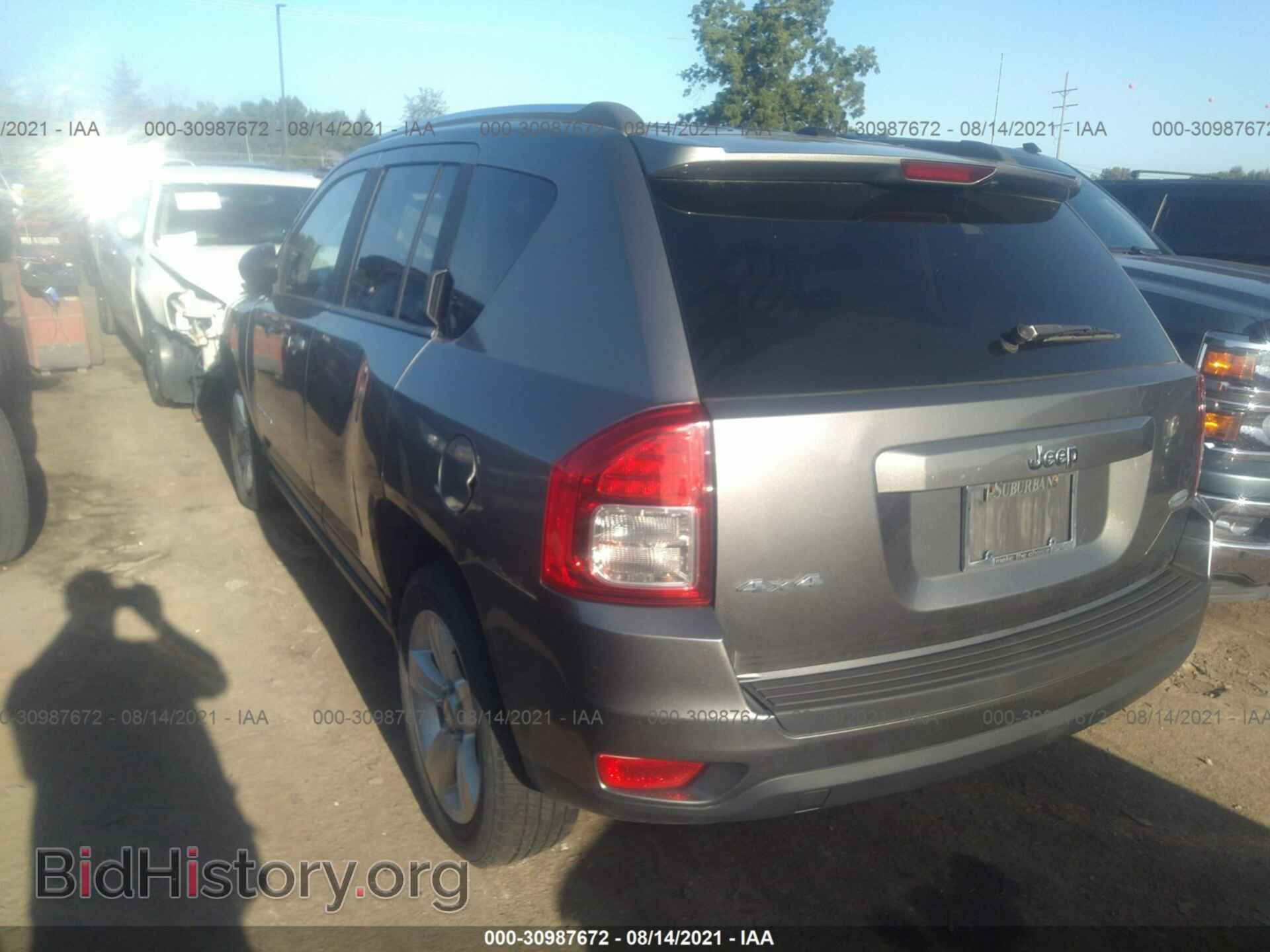 2011 JEEP COMPASS - VIN: 1J4NF1FB9BD266206 - Фото 3