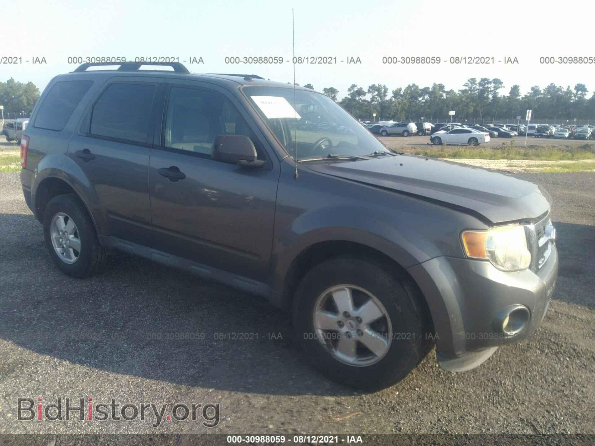 Фотография 1FMCU0D75BKB54358 - FORD ESCAPE 2011