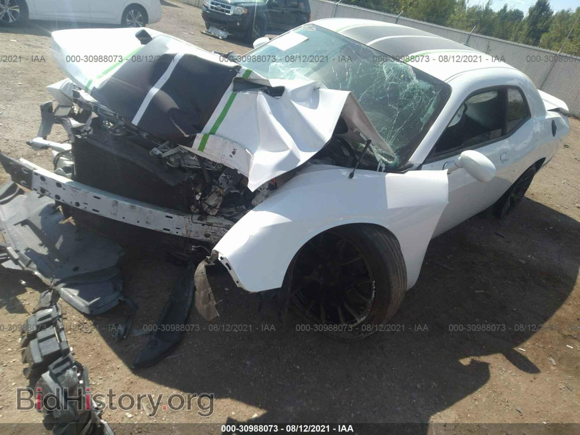 2019 DODGE CHALLENGER - VIN: 2C3CDZAG0KH744055 - Photo 2
