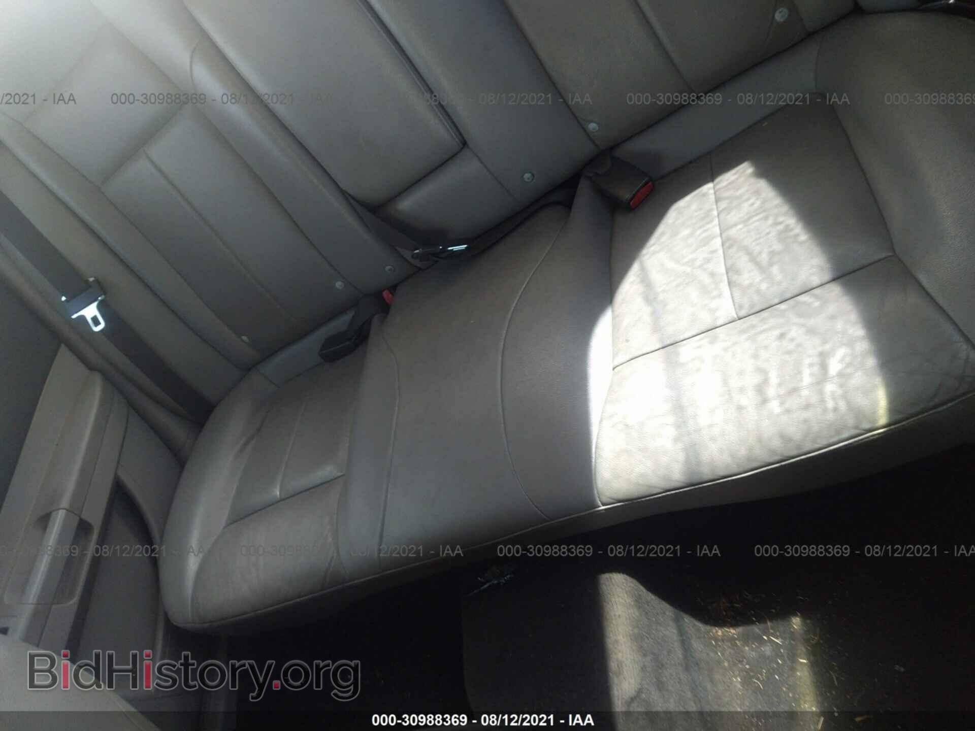 2007 CHRYSLER 300 - VIN: 2C3KA53G27H731096 - Фото 8