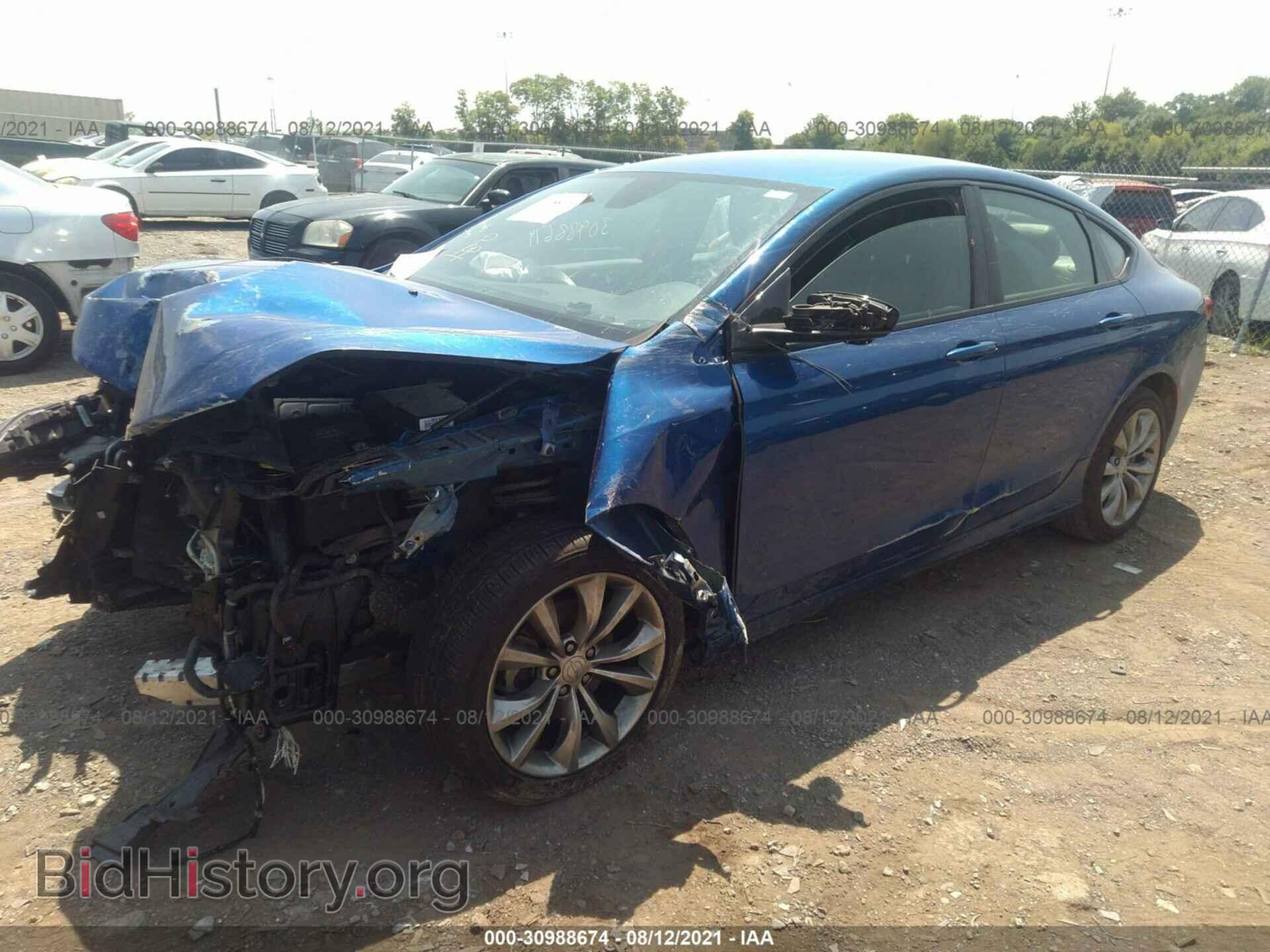2015 CHRYSLER 200 - VIN: 1C3CCCBB0FN717213 - Photo 2