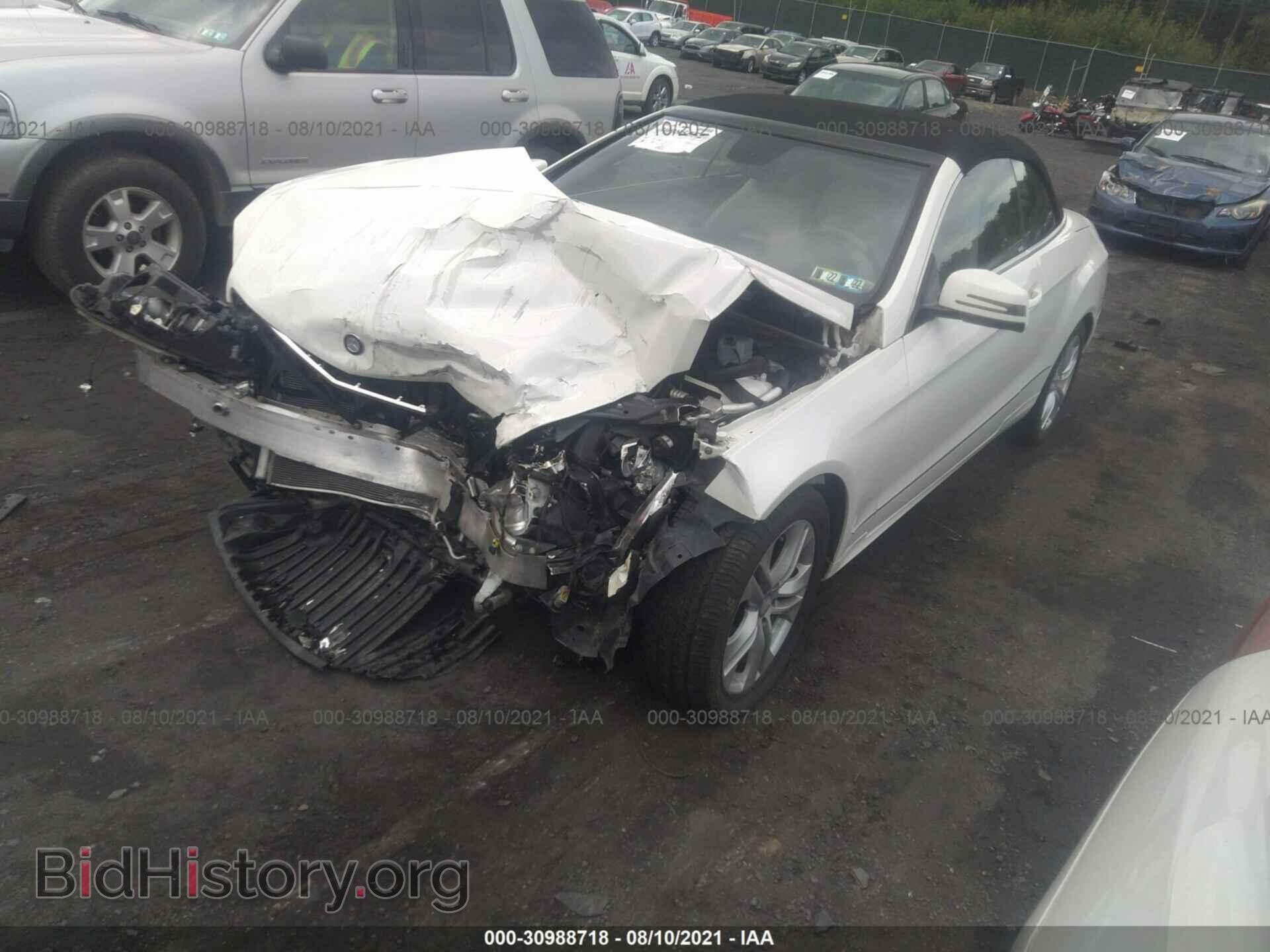2011 MERCEDES-BENZ E-CLASS - VIN: WDDKK5GF4BF076689 - Фото 2
