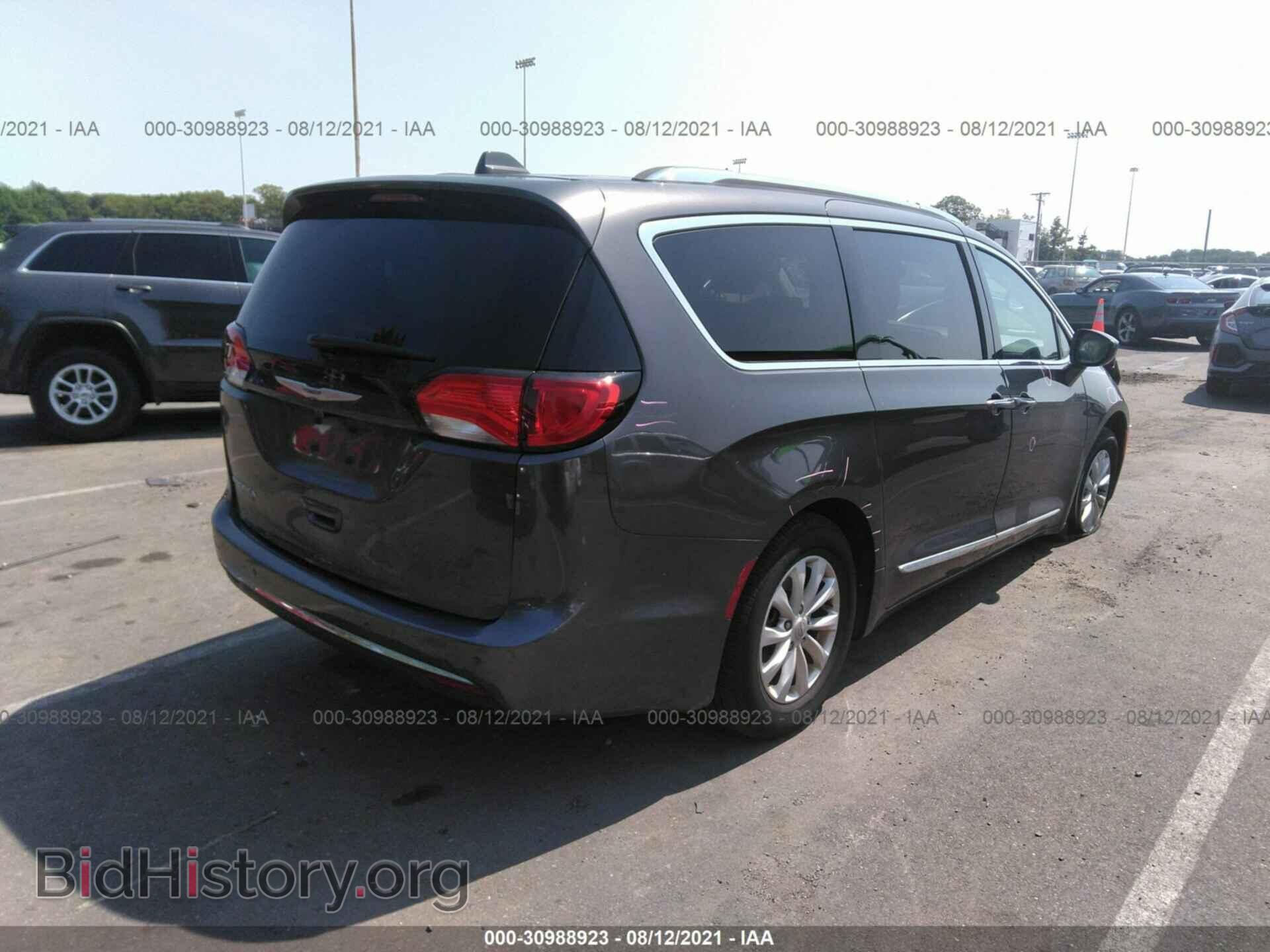 2019 CHRYSLER PACIFICA - VIN: 2C4RC1BG7KR738501 - Фото 4