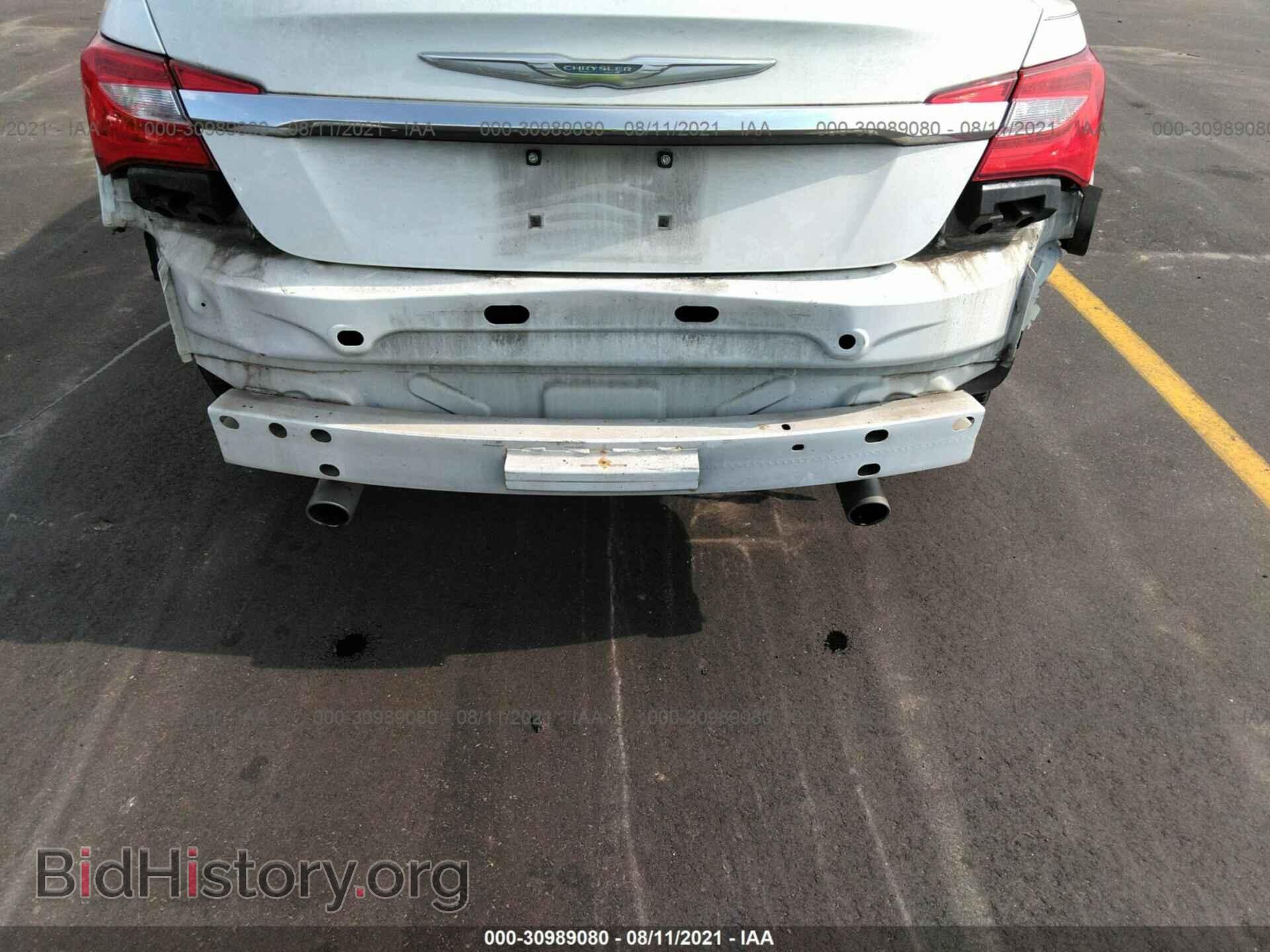 2012 CHRYSLER 200 - VIN: 1C3CCBCG9CN306053 - Фото 6