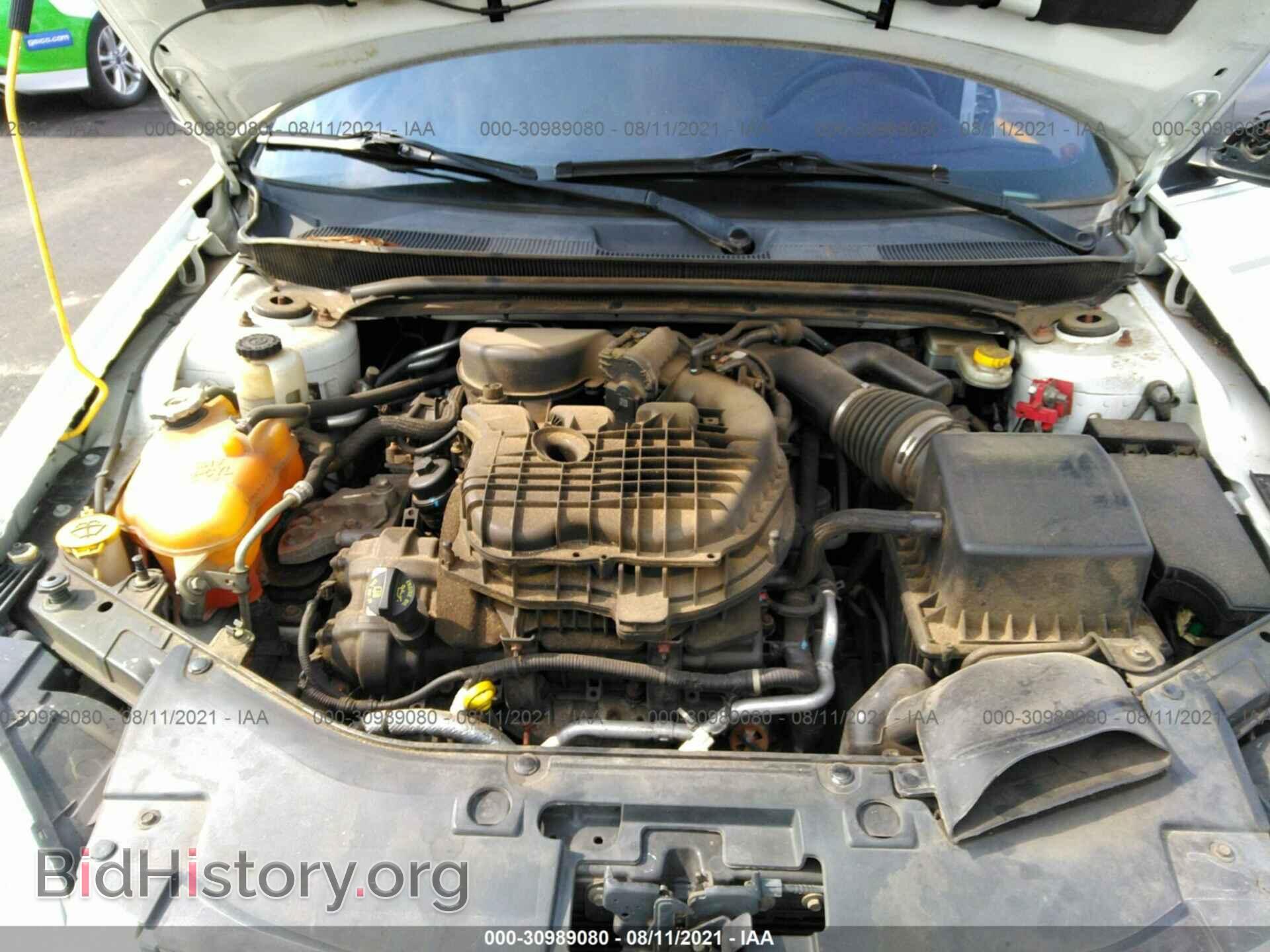2012 CHRYSLER 200 - VIN: 1C3CCBCG9CN306053 - Фото 10
