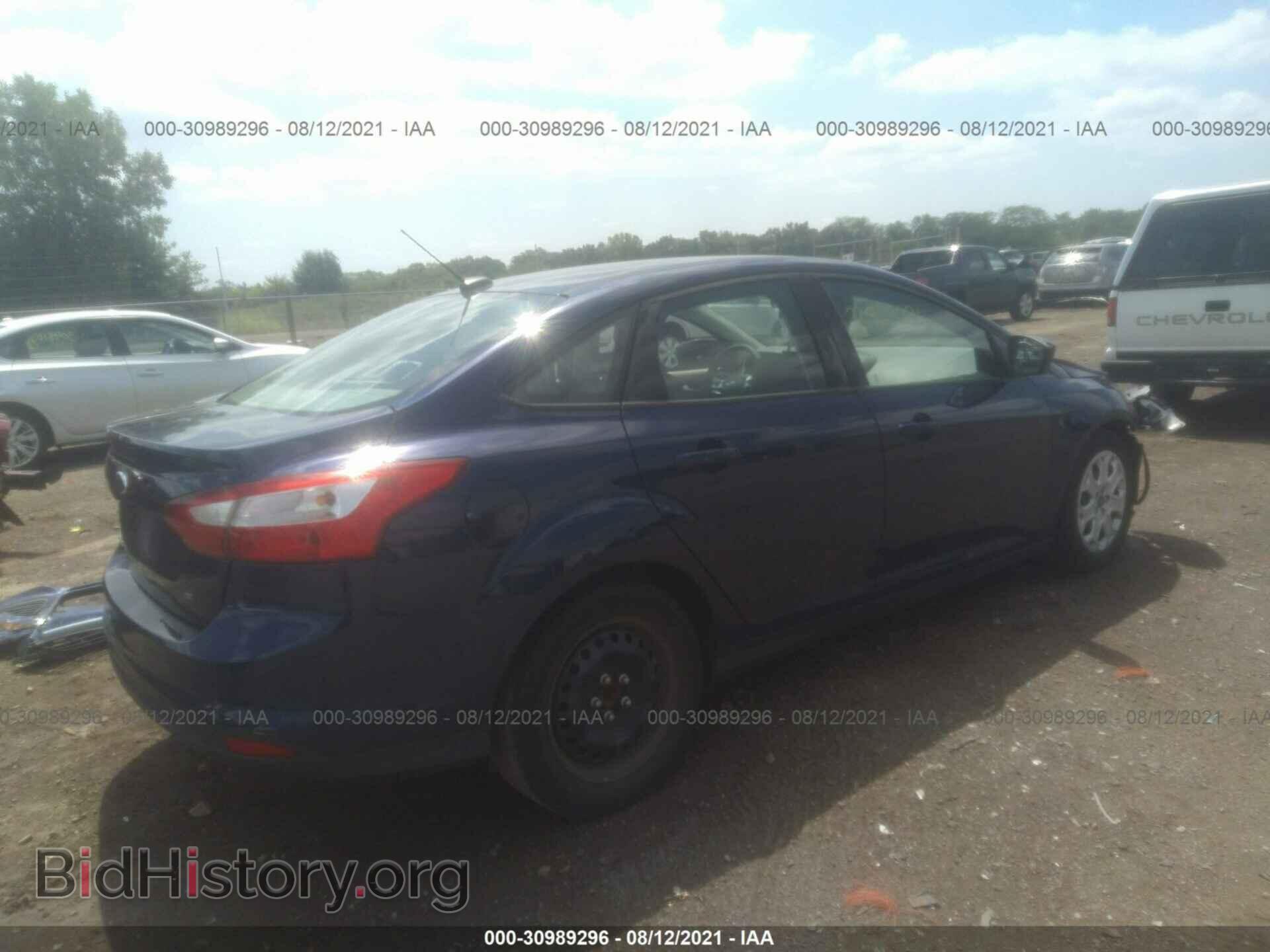 2012 FORD FOCUS - VIN: 1FAHP3F2XCL157018 - Фото 4