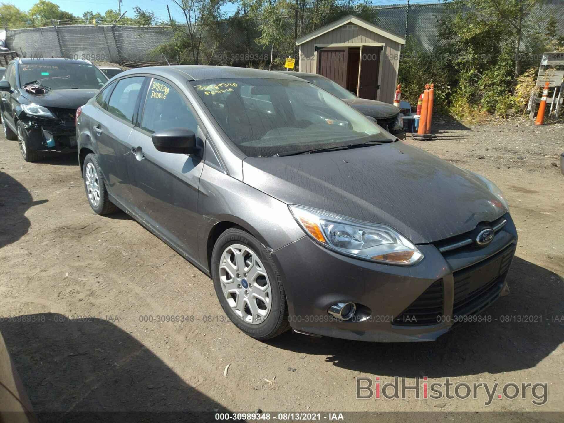 Photo 1FAHP3F2XCL337079 - FORD FOCUS 2012
