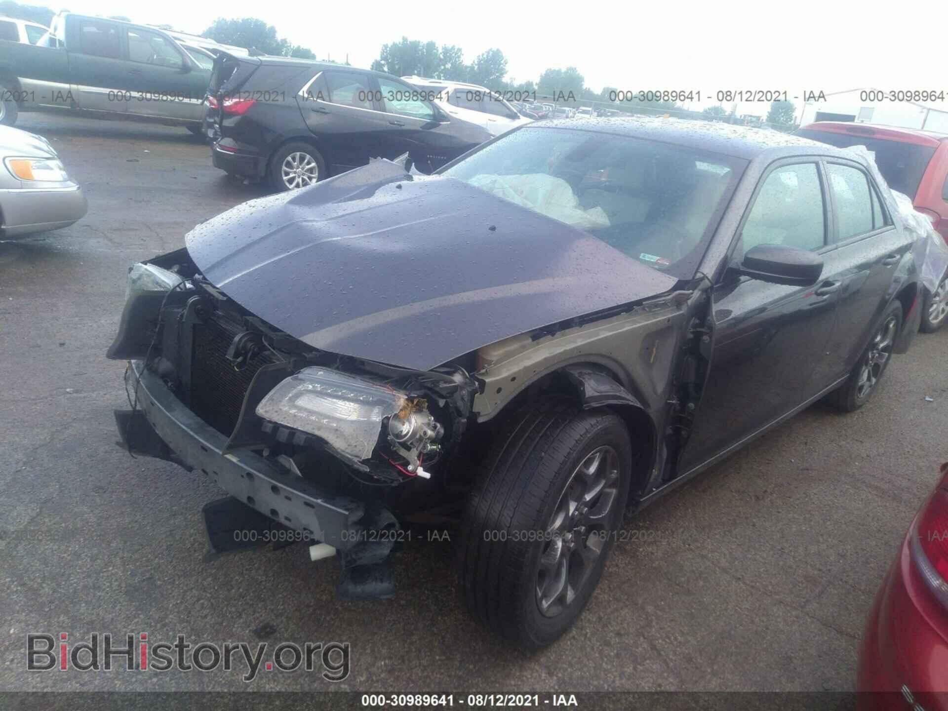 2017 CHRYSLER 300 - VIN: 2C3CCAGG8HH531178 - Фото 2