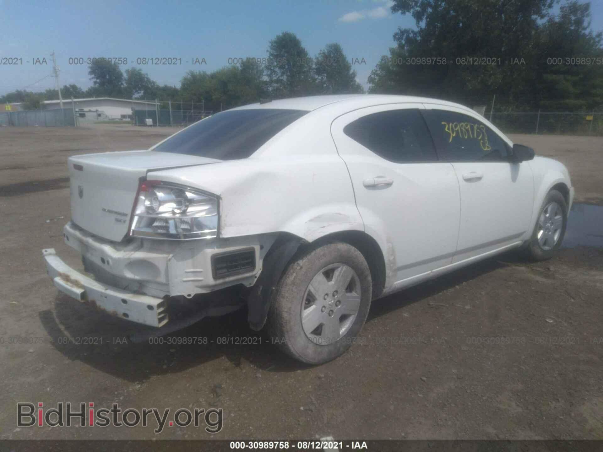 2010 DODGE AVENGER - VIN: 1B3CC4FB3AN215236 - Photo 4