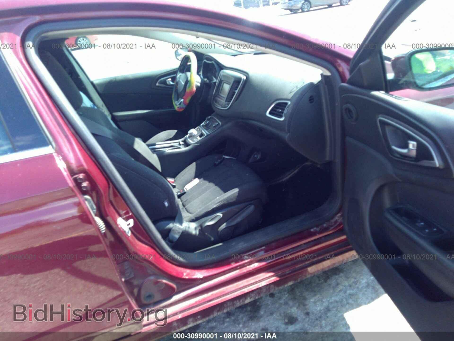 2016 CHRYSLER 200 - VIN: 1C3CCCFB1GN185952 - Фото 5