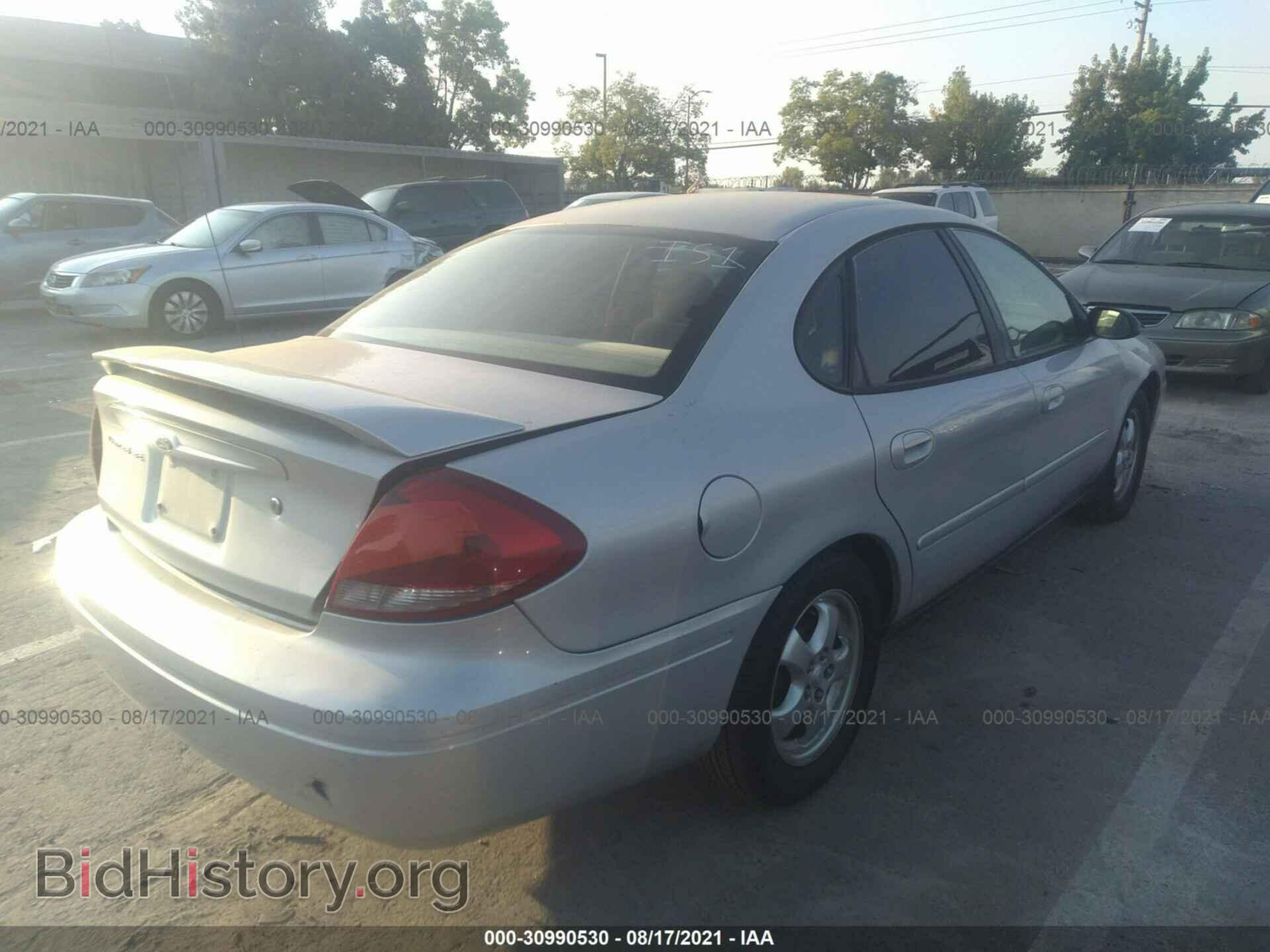 2007 FORD TAURUS - VIN: 1FAFP53U47A172799 - Фото 4