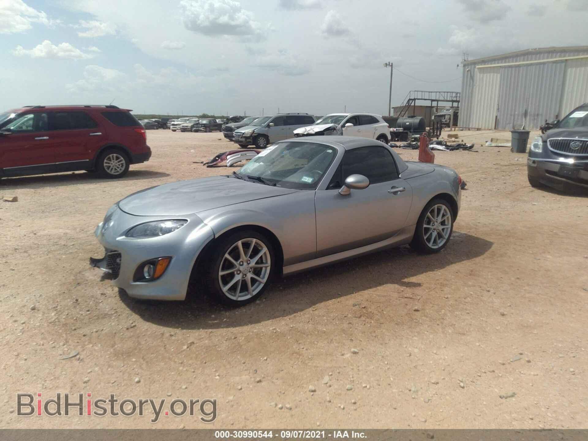 2011 MAZDA MX-5 MIATA - VIN: JM1NC2PF1B0217854 - Фото 2