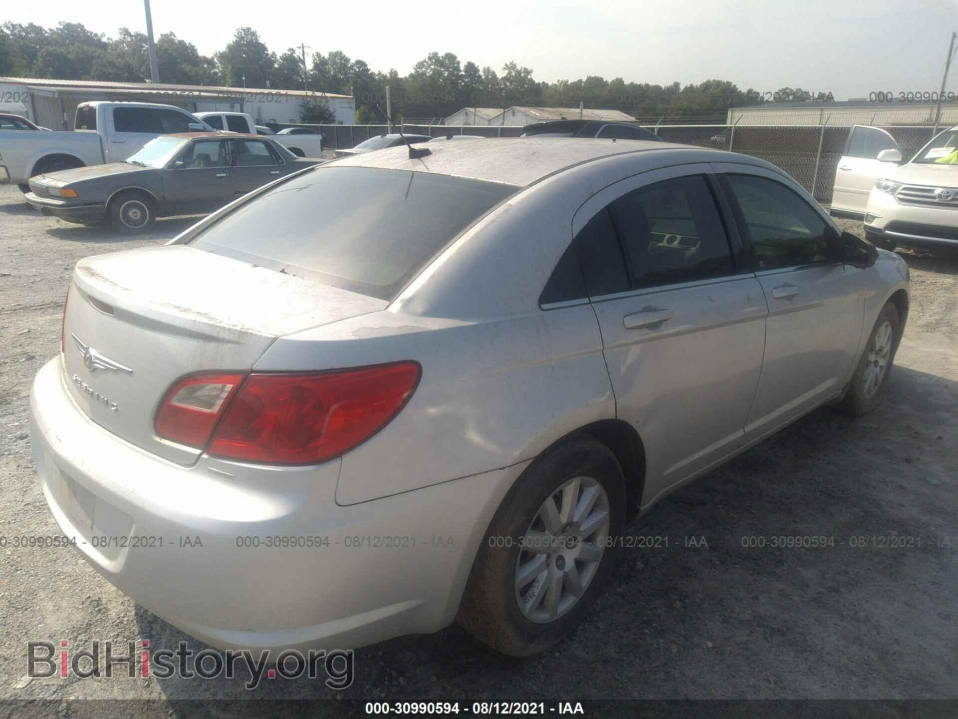 2010 CHRYSLER SEBRING - VIN: 1C3CC4FB1AN201385 - Фото 4