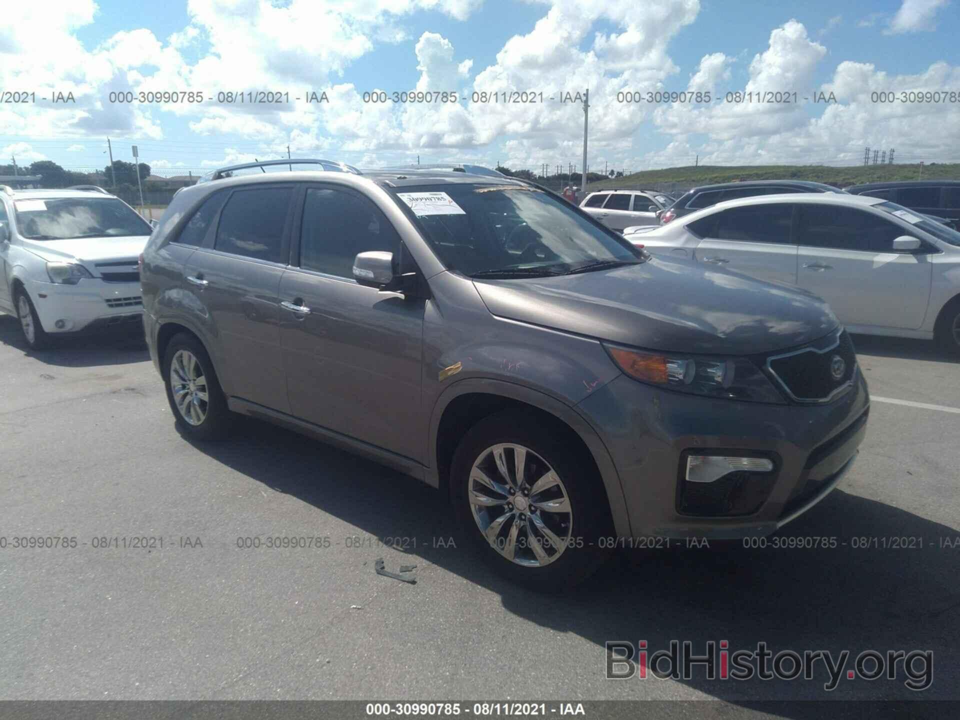 Фотография 5XYKW4A28DG395592 - KIA SORENTO 2013