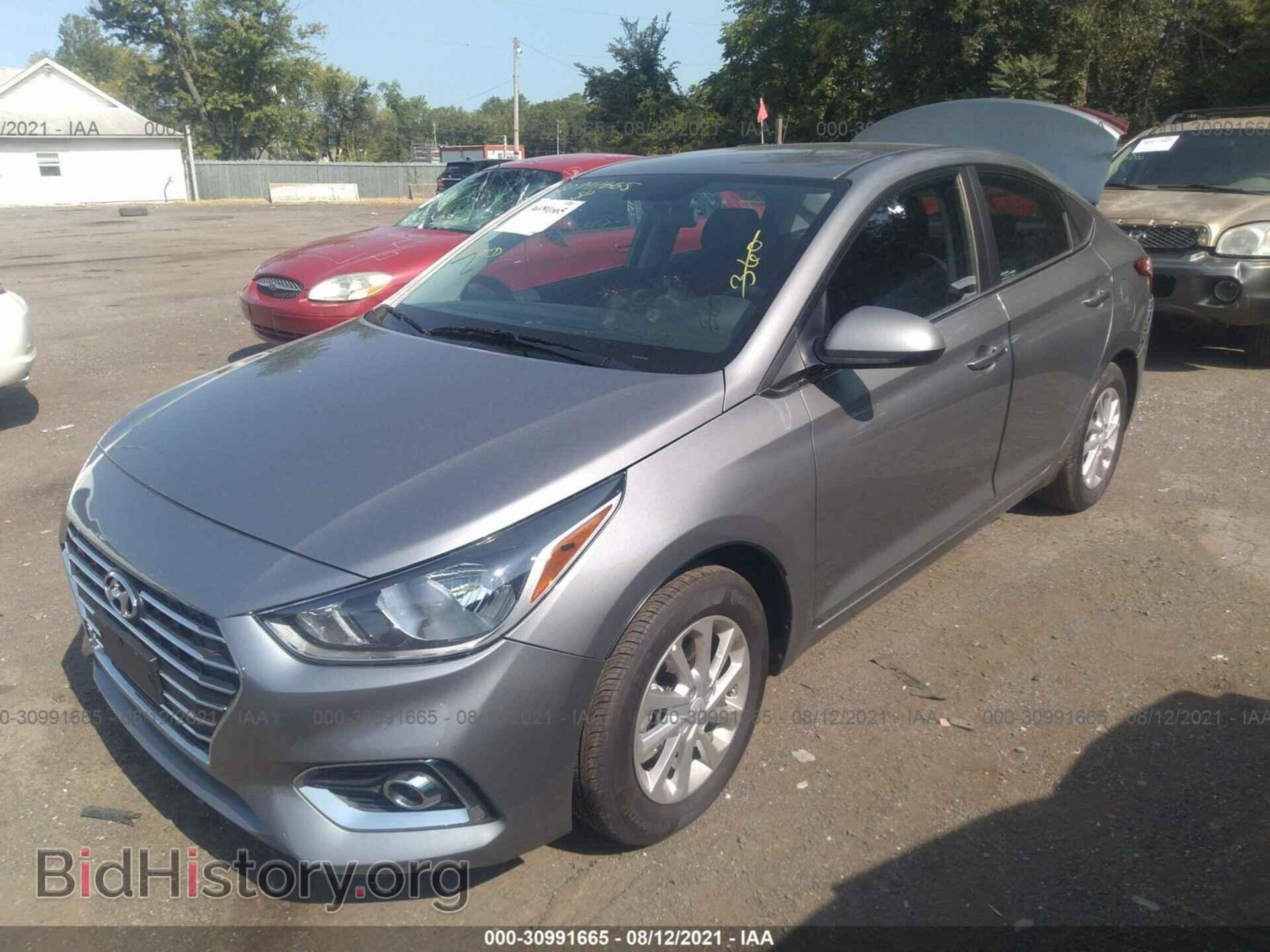 2021 HYUNDAI ACCENT - VIN: 3KPC24A67ME142330 - Фото 2