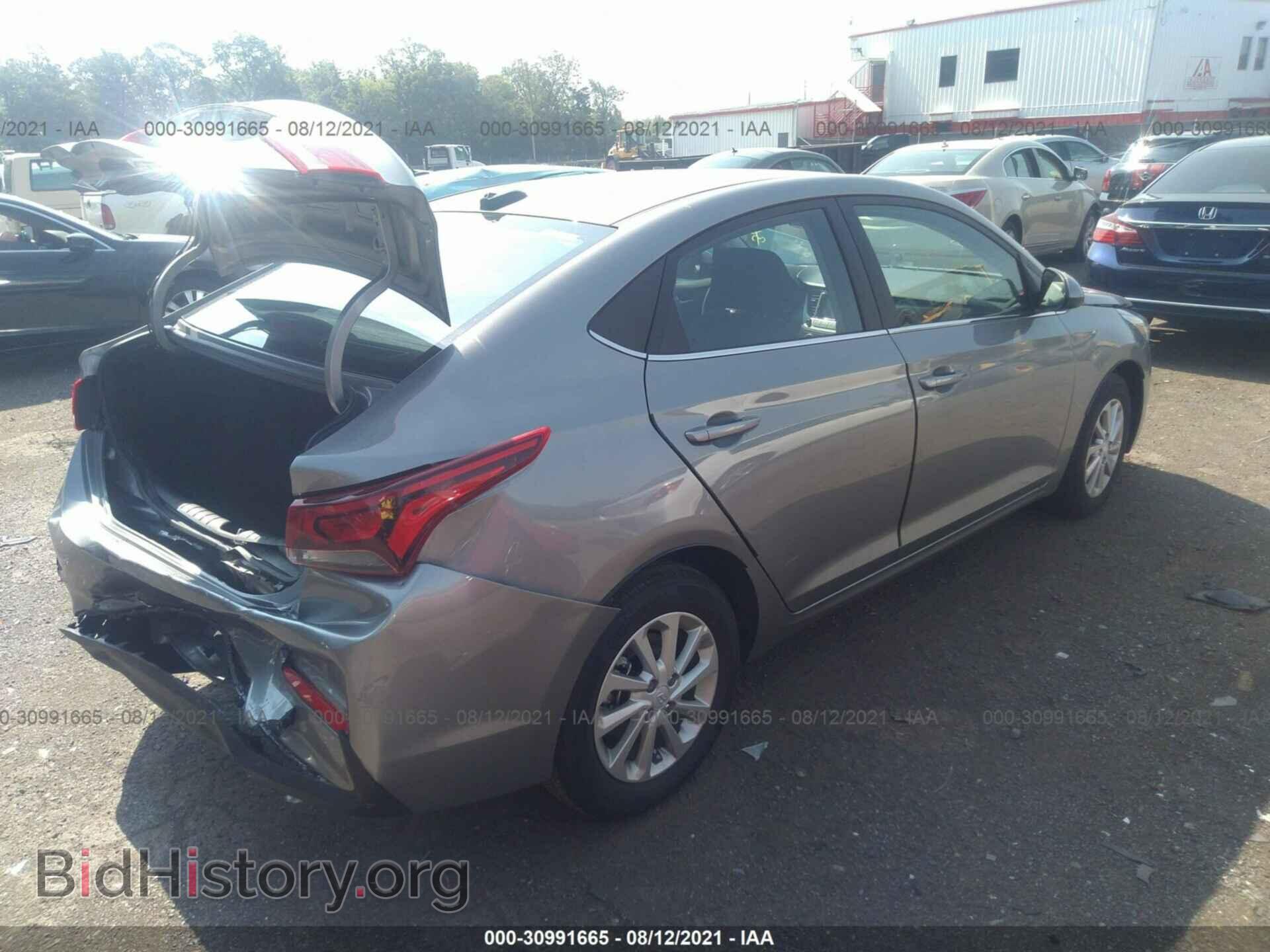2021 HYUNDAI ACCENT - VIN: 3KPC24A67ME142330 - Фото 4