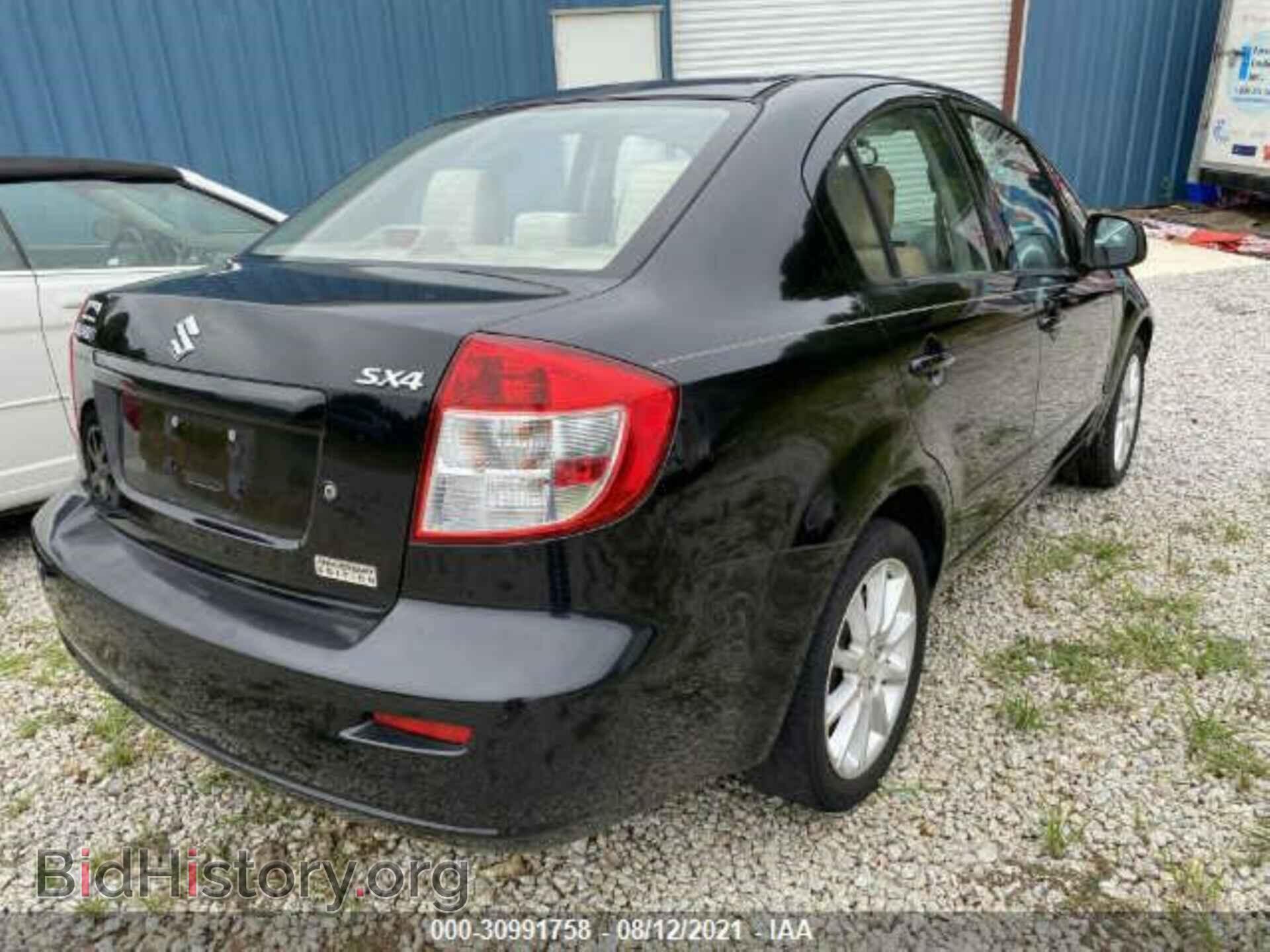2011 SUZUKI SX4 - VIN: JS2YC5A24B6300170 - Photo 4