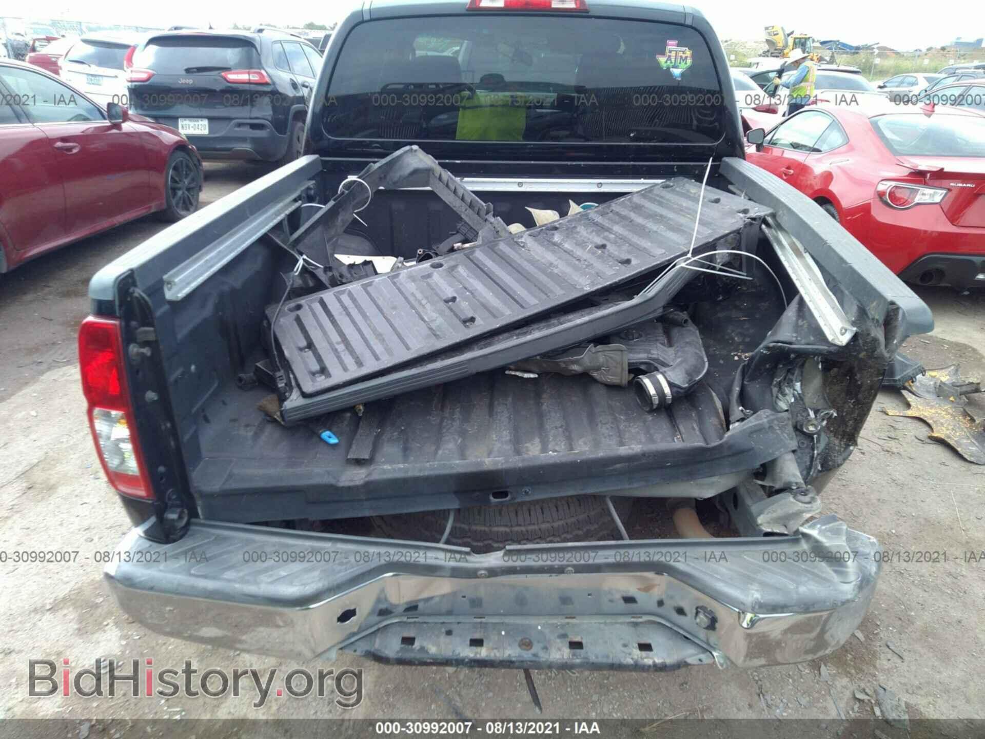 2007 NISSAN FRONTIER - VIN: 1N6AD07U27C445749 - Фото 8