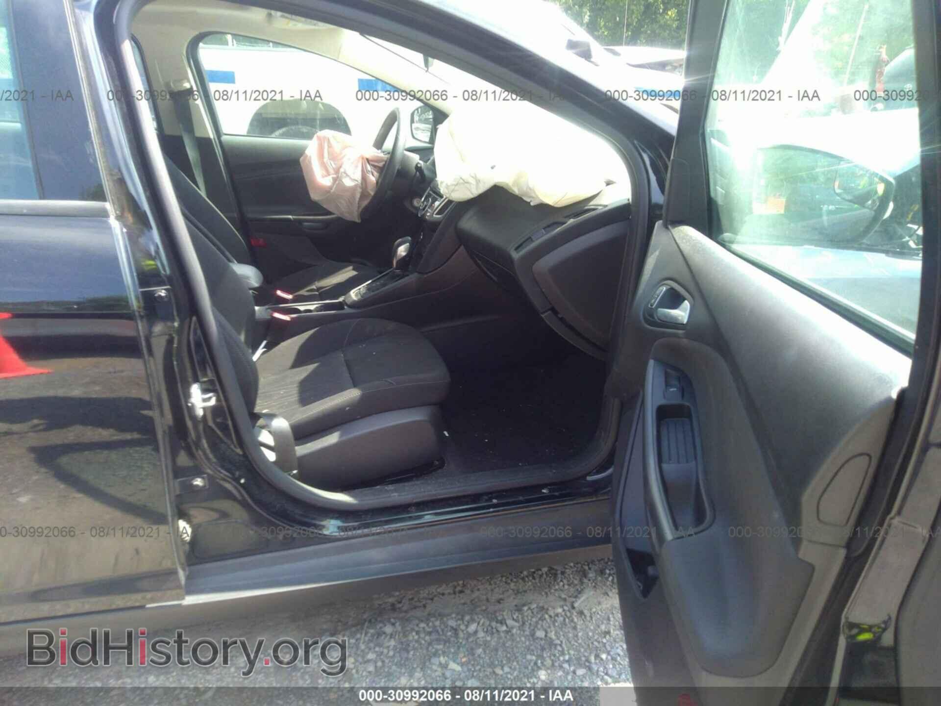2017 FORD FOCUS - VIN: 1FADP3M22HL302738 - Фото 5