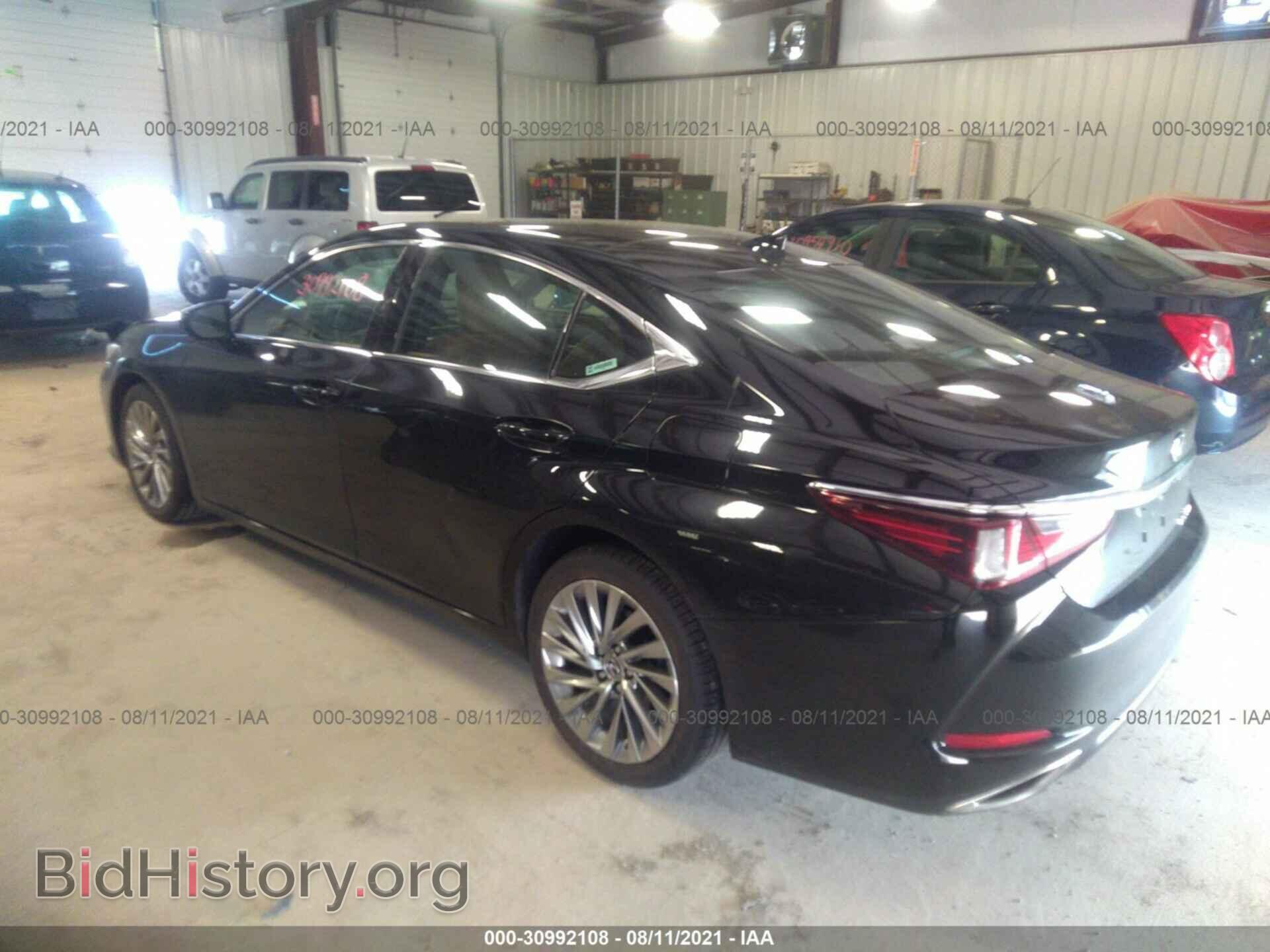 2019 LEXUS ES - VIN: 58ABZ1B11KU001961 - Фото 3
