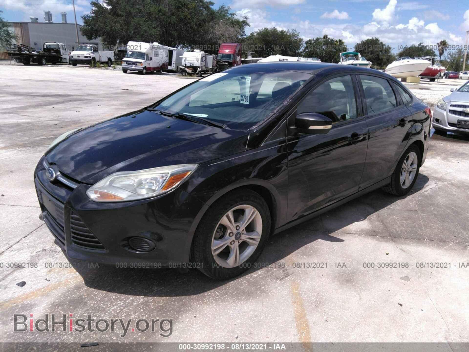 2014 FORD FOCUS - VIN: 1FADP3F28EL372995 - Фото 2