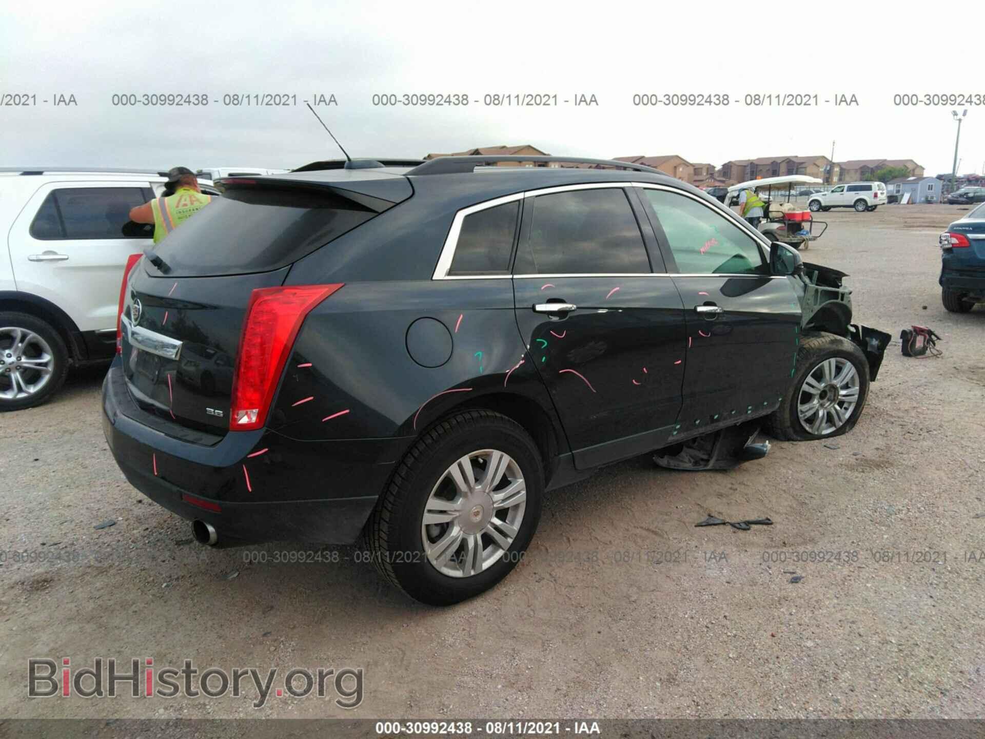 2015 CADILLAC SRX - VIN: 3GYFNAE32FS632224 - Фото 4