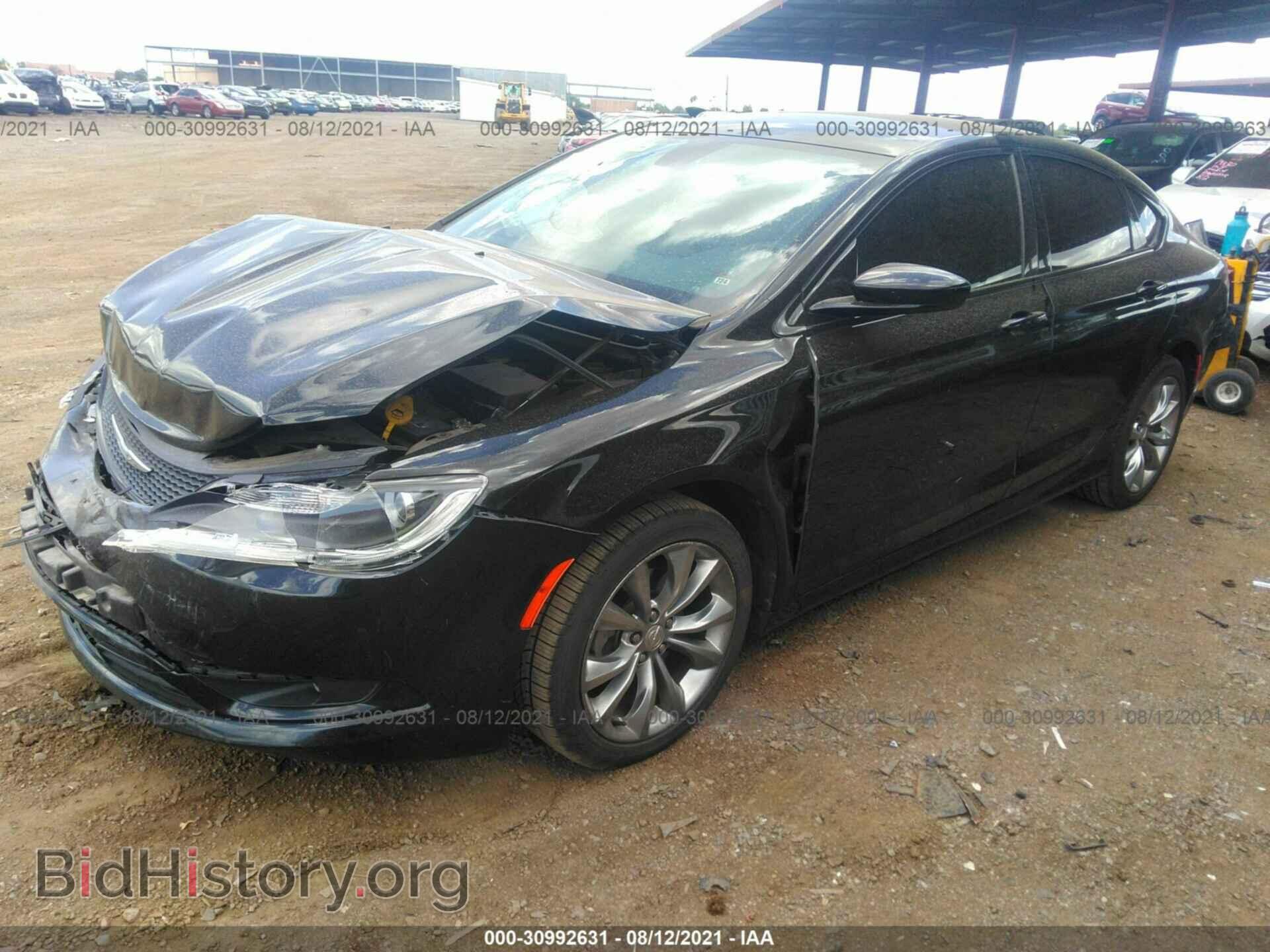 2015 CHRYSLER 200 - VIN: 1C3CCCBB5FN537841 - Photo 2