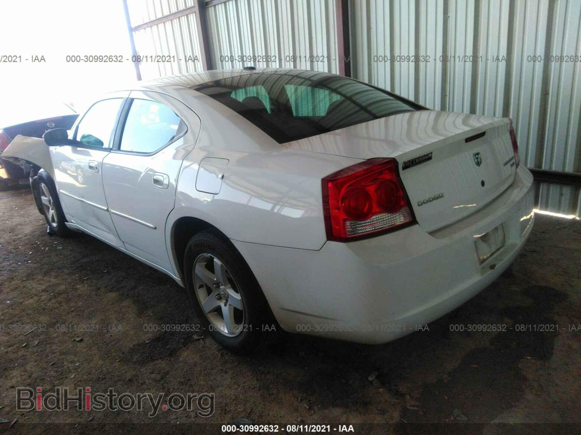 2010 DODGE CHARGER - VIN: 2B3CA3CV6AH294232 - Фото 3
