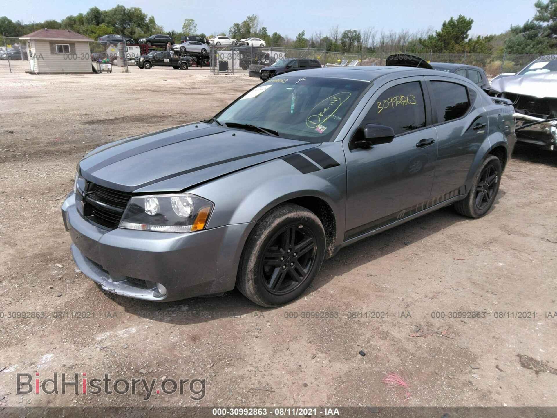 2010 DODGE AVENGER - VIN: 1B3CC5FB2AN129714 - Фото 2