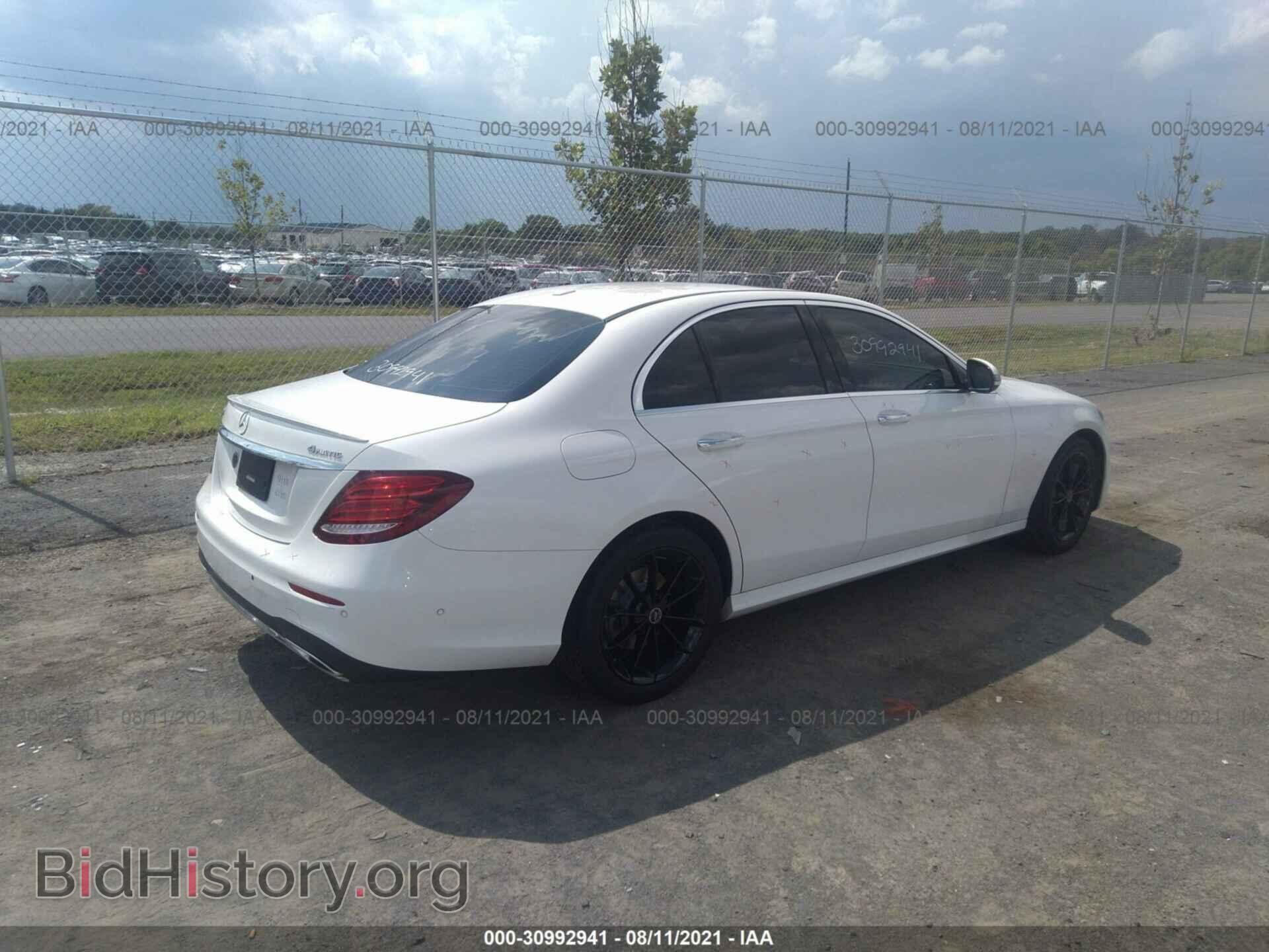 2017 MERCEDES-BENZ E-CLASS - VIN: WDDZF4KB3HA068168 - Фото 4