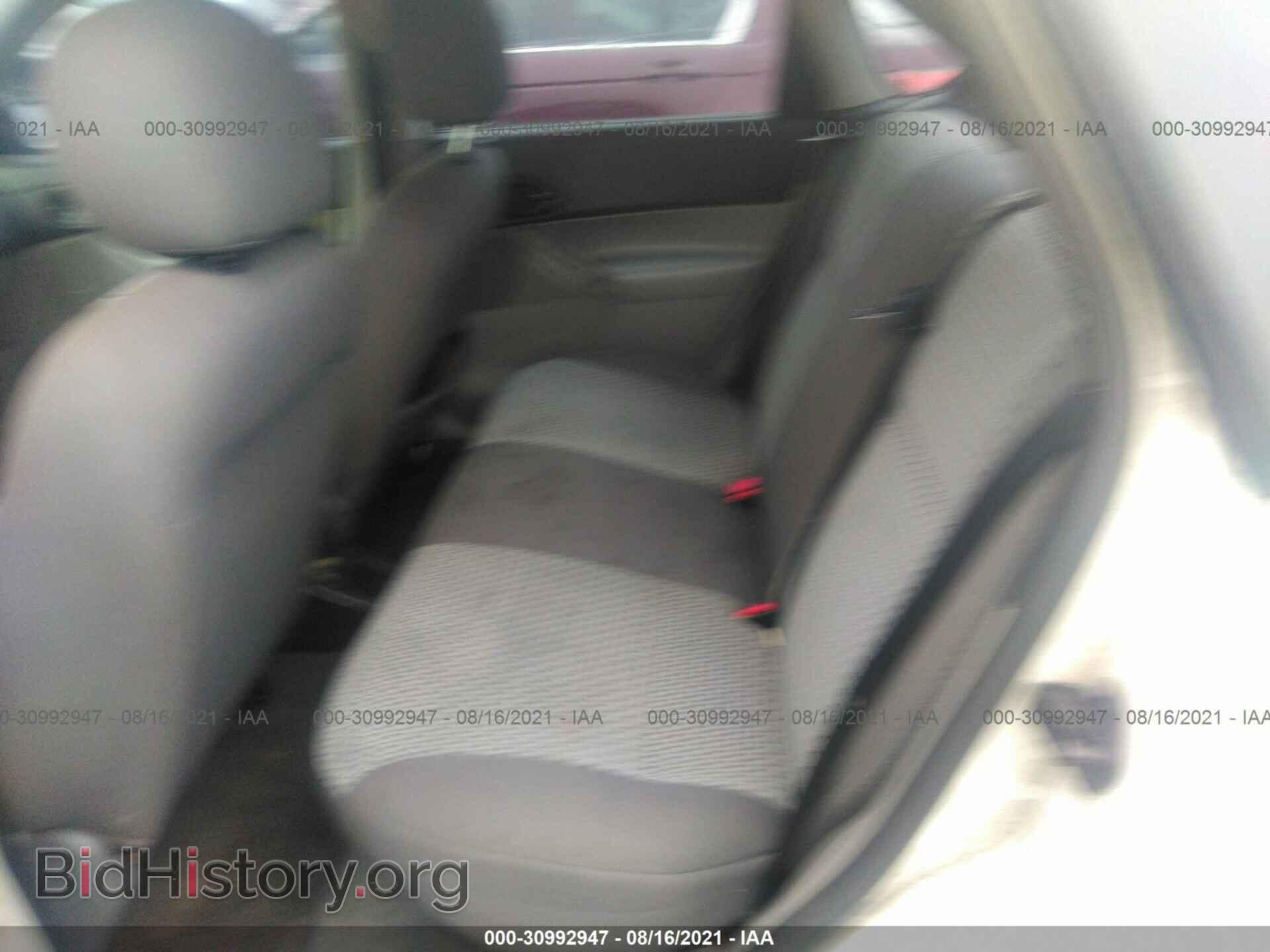2006 FORD FOCUS - VIN: 1FAFP34N26W252986 - Фото 8