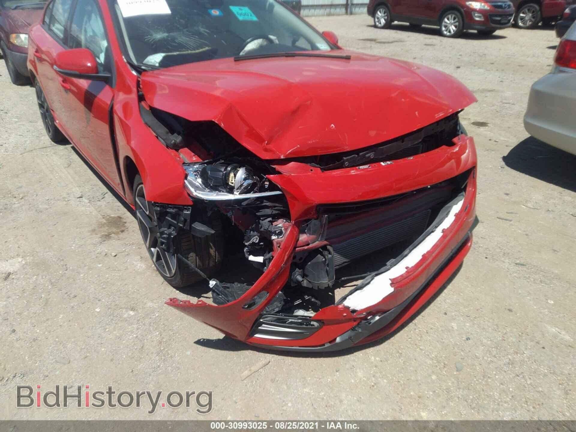 2017 VOLVO S60 - VIN: YV126MFL4H2425862 - Photo 6