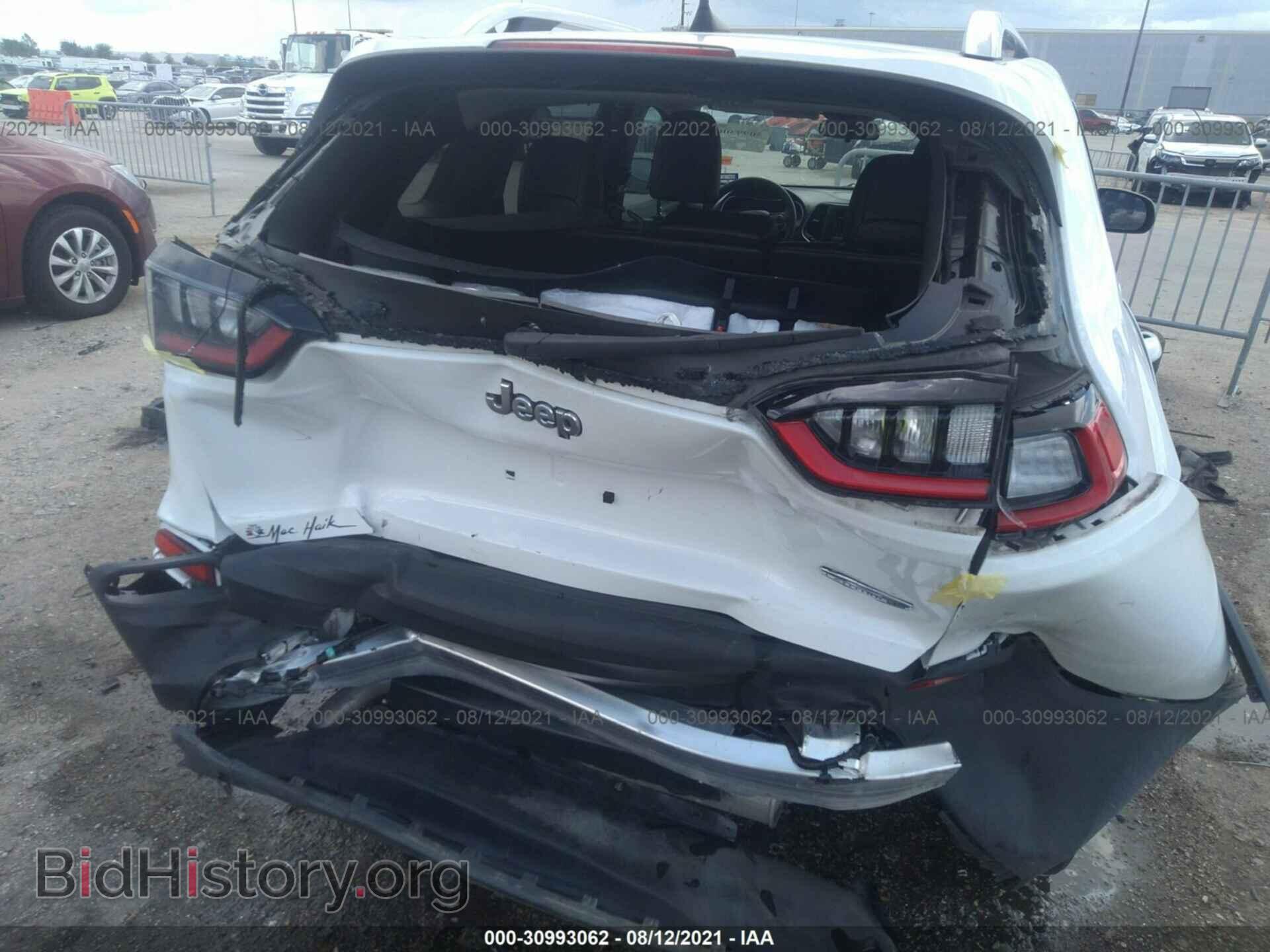 2019 JEEP CHEROKEE - VIN: 1C4PJLLB0KD404213 - Фото 6